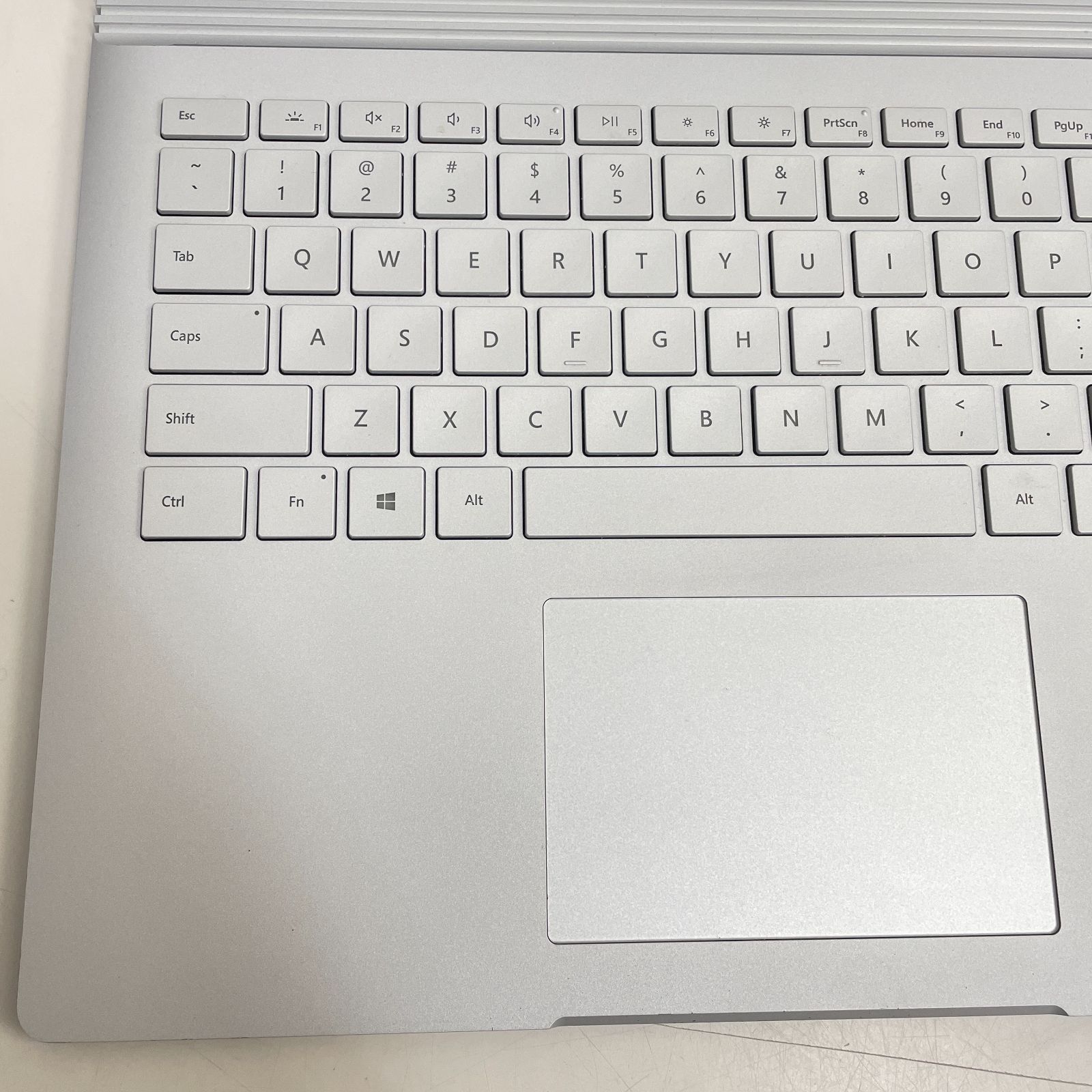 Surface Book 3 i7 16GB GTX1650 中古 - メルカリ