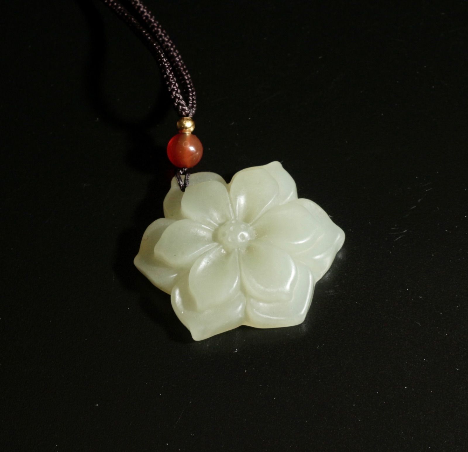 中古 河磨玉 皮色 太陽神 仿古彫刻 ペンダント 中国美術 玉佩 CL0006 最高品質中国南陽玉彫刻(龍） 美術品 ｜石の販売専門店【vec stone club】