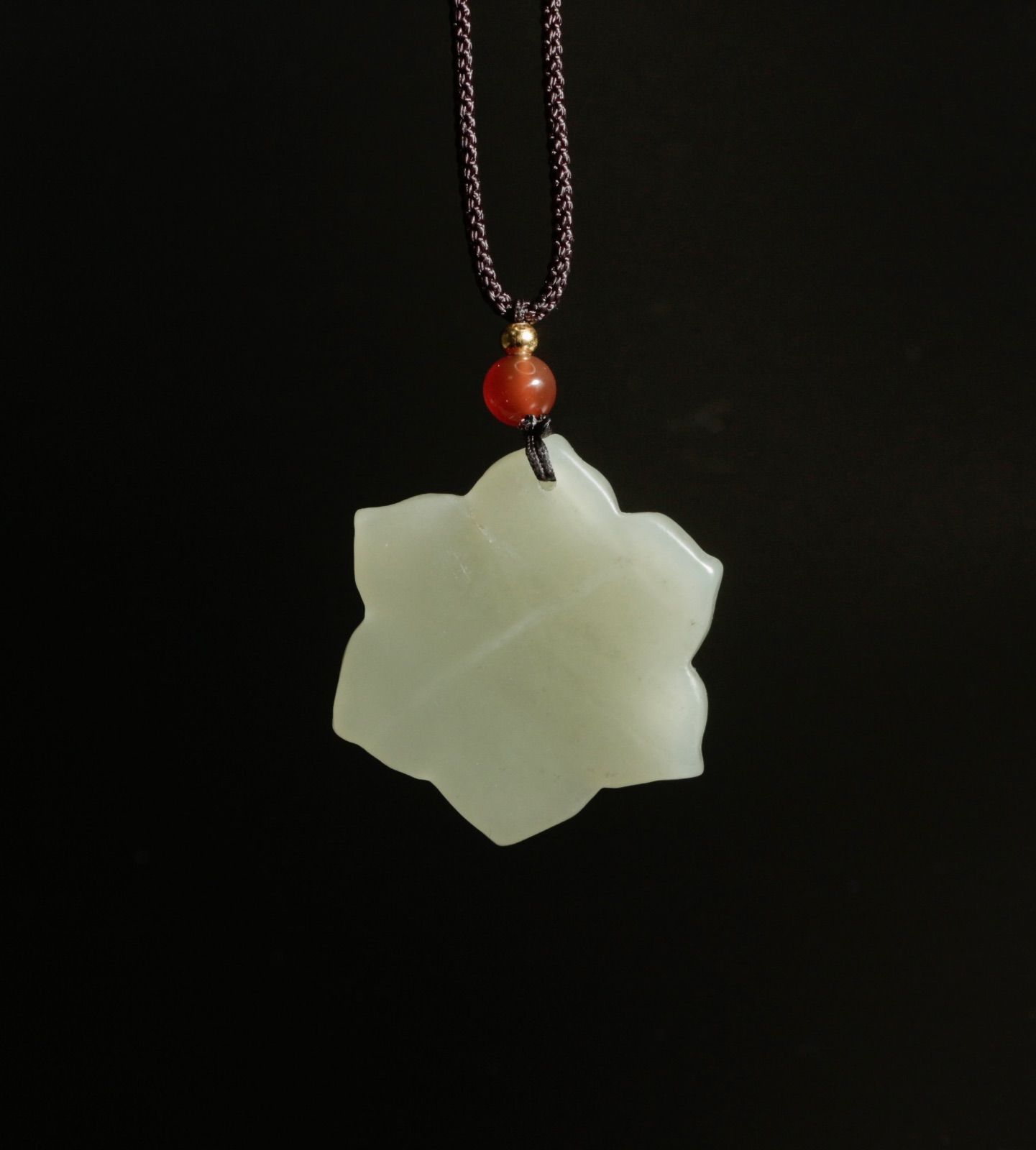 中古 梅花彫刻 ペンダント 玉佩 ネックレス 和田玉アクセサリー CL0016 中古 梅花彫刻 ペンダント 玉佩 ネックレス 和田玉アクセサリー CL0016
