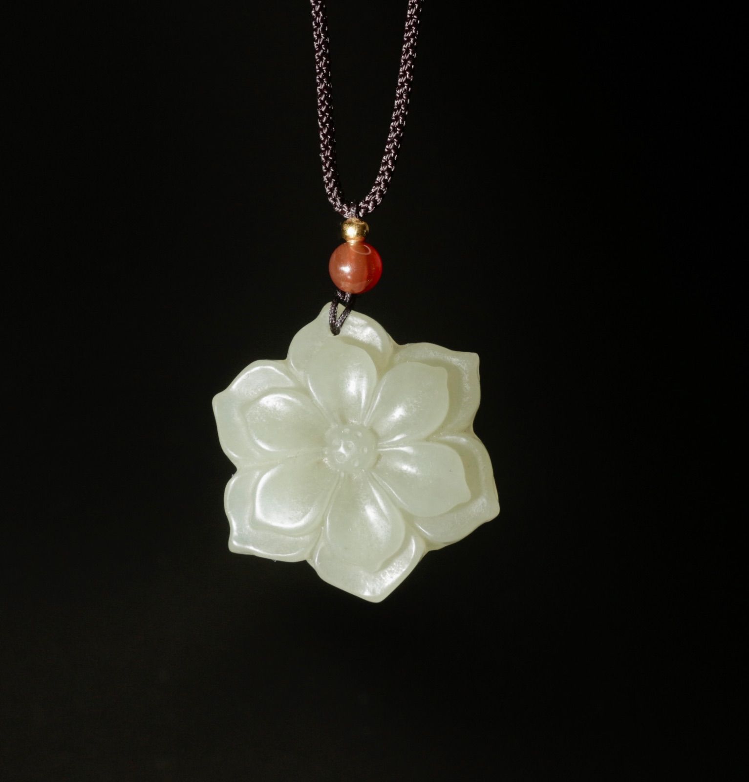 中古 河磨玉 皮色 太陽神 仿古彫刻 ペンダント 中国美術 玉佩 CL0006 中古 梅花彫刻 ペンダント 玉佩 ネックレス 和田玉アクセサリー CL0016