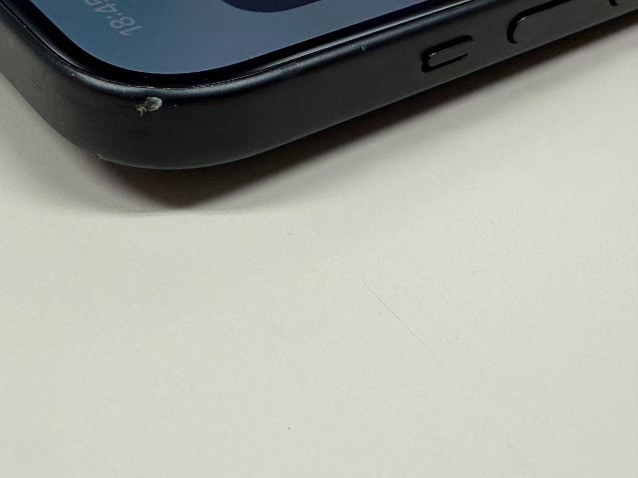 iPhone15 128GB ブラック SIMフリー バッテリー85%-メルカリ