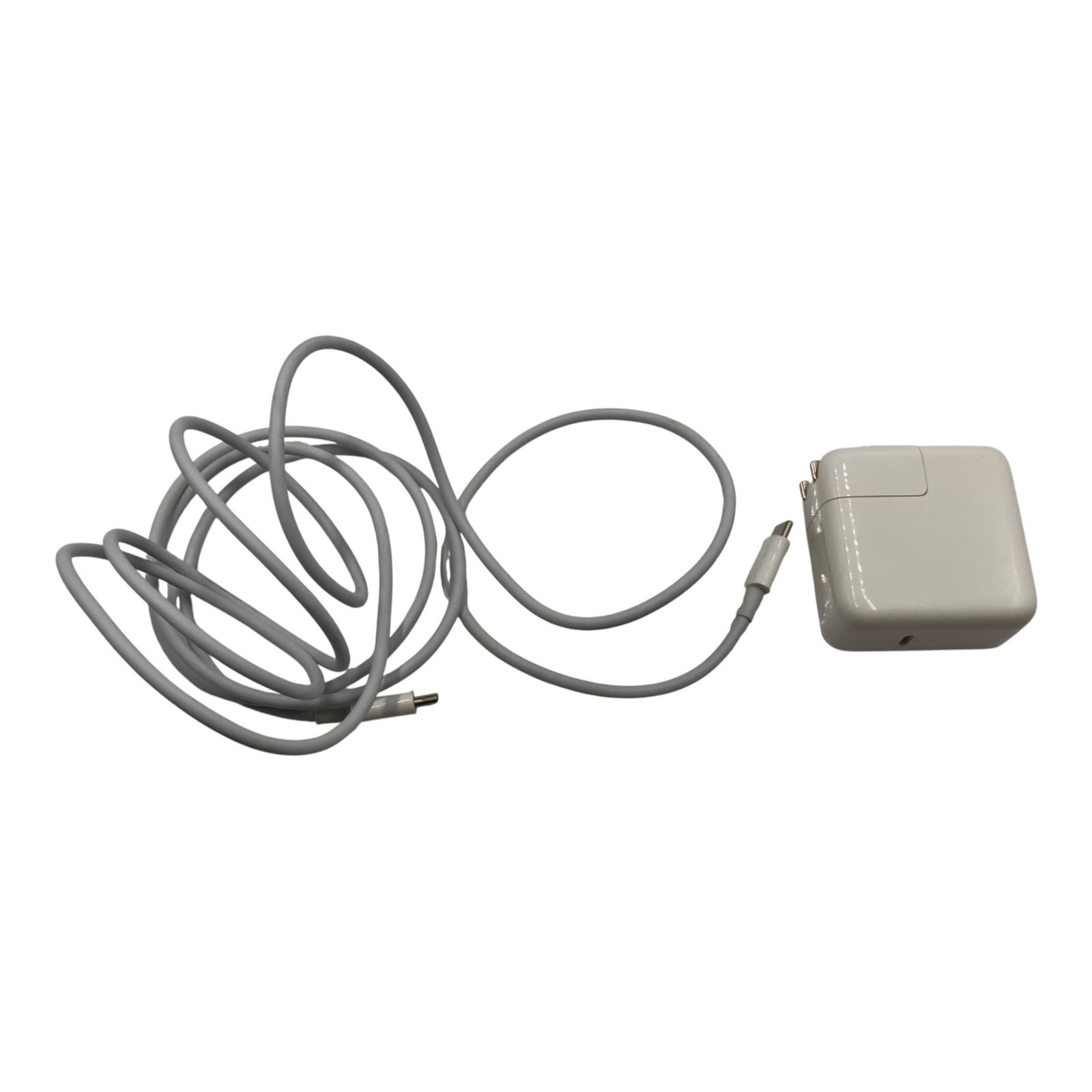 □Apple MacBook Air M1 2020 13インチ 8GB 256GB バッテリー100