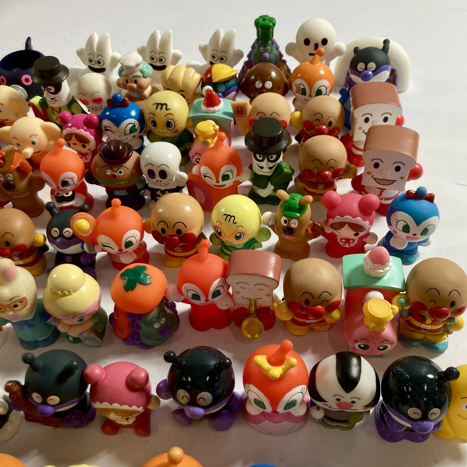 ☆ アンパンマン ソフビ 指人形 ミニフィギュア 大量 まとめ ばいきん