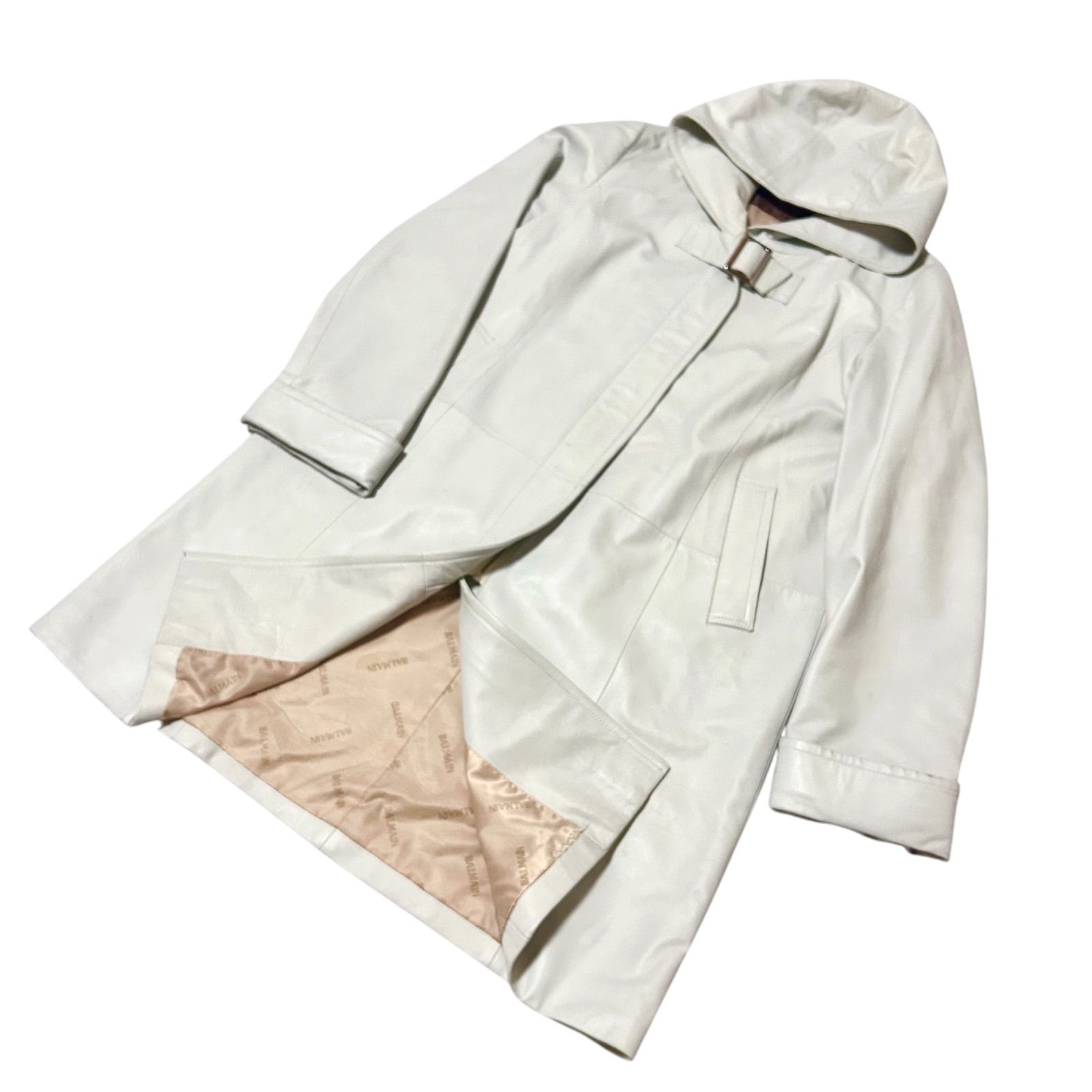 【美品】【クリーニング済み】BALMAIN  バルマン  ロングレザーコート  羊革 美品 バルマン レザー コート 11 プリーツ加工 トレンチ ロング