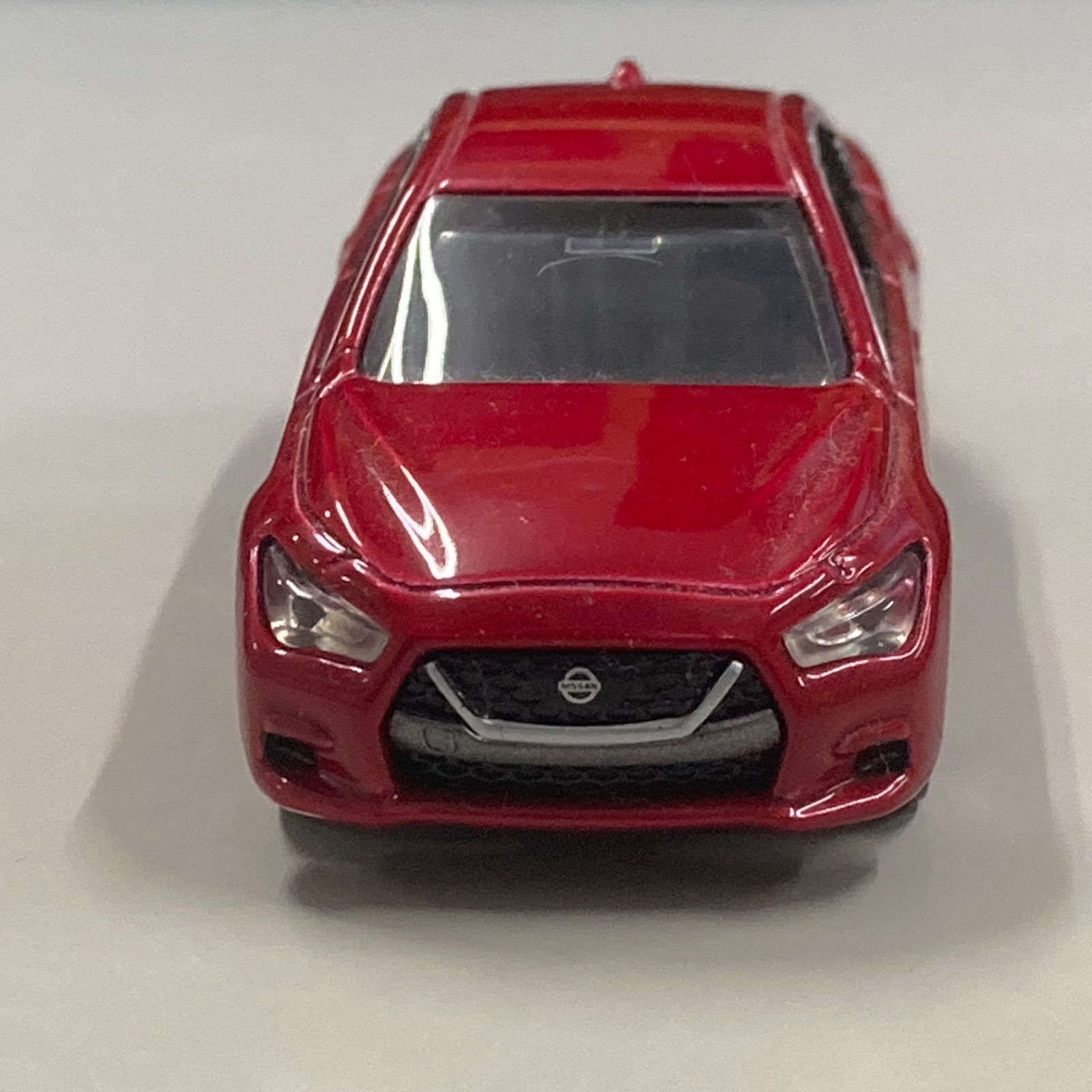 トミカ】日産 スカイライン (V37型／ No.76 絶版 未使用（検品開封のみ