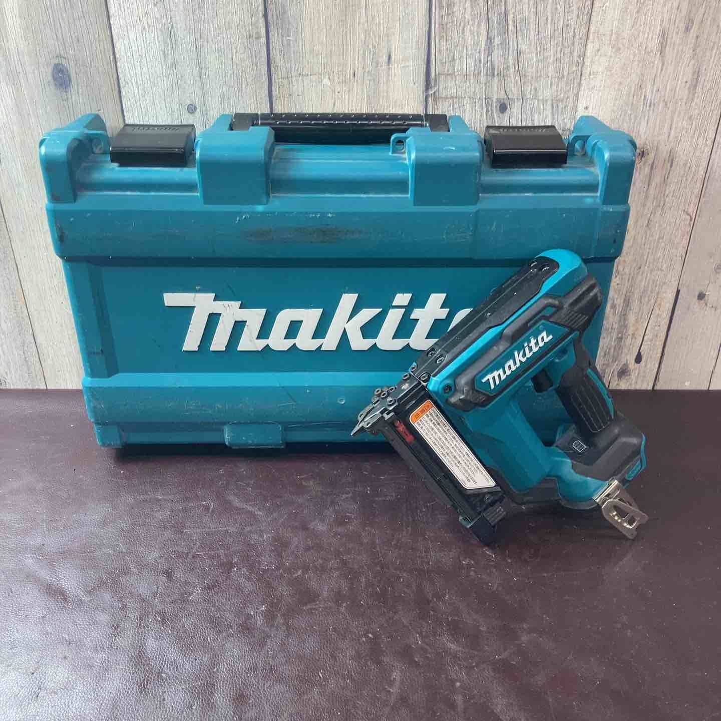 【中古品】★マキタ(makita) コードレスピンネイラ PT353DZK【東大和店】 18,576円
