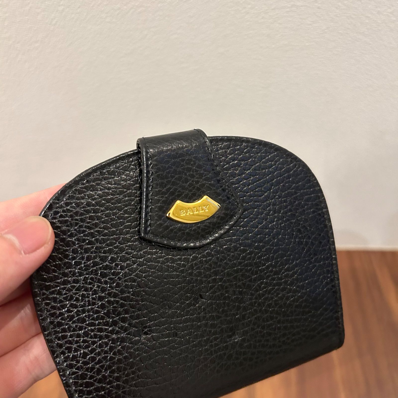 美品イタリア製 BALLY バリー レディース メンズ 二つ折り財布 革財布 