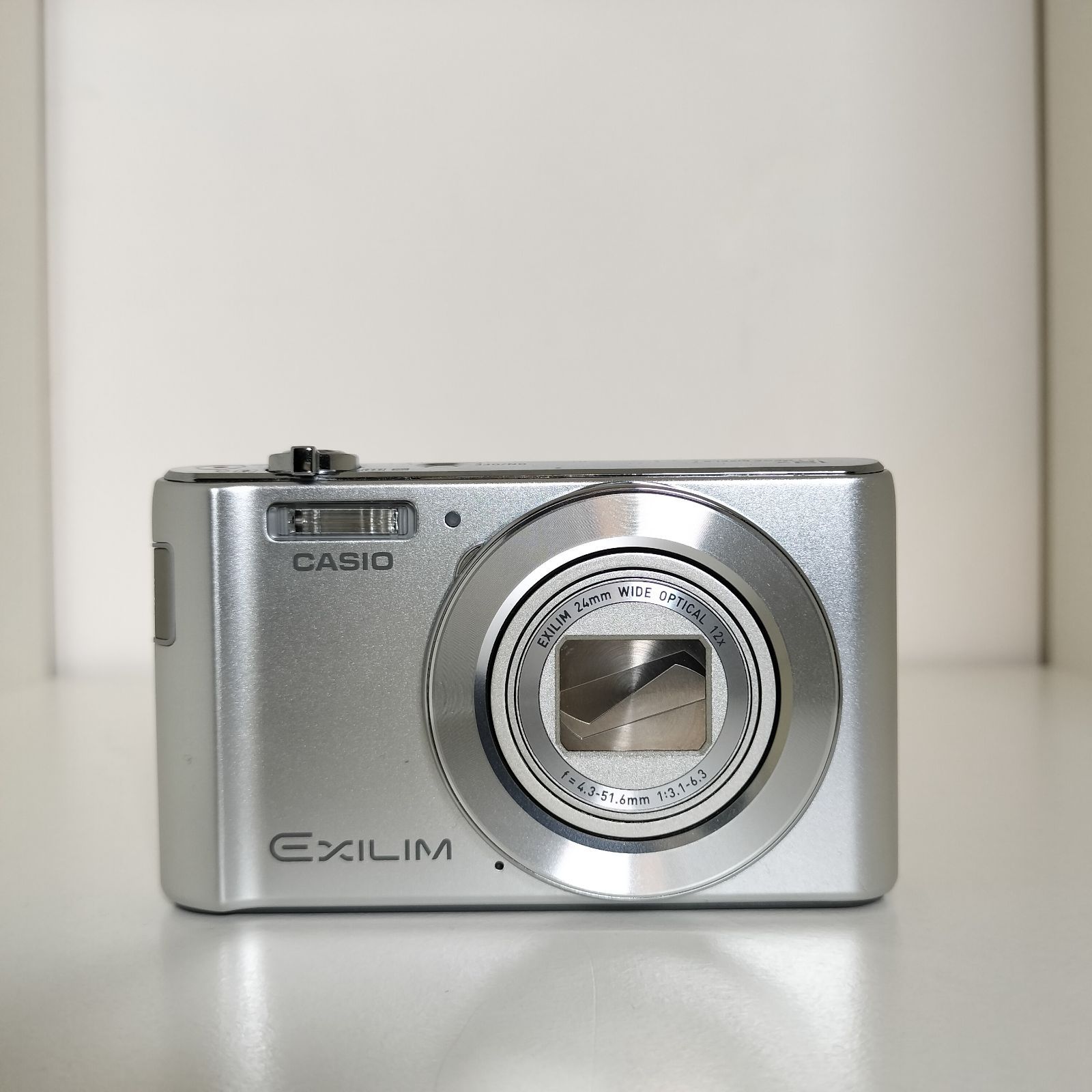 動作確認済】CASIO EXILIM EX-ZS240 シルバー デジカメ - メルカリ