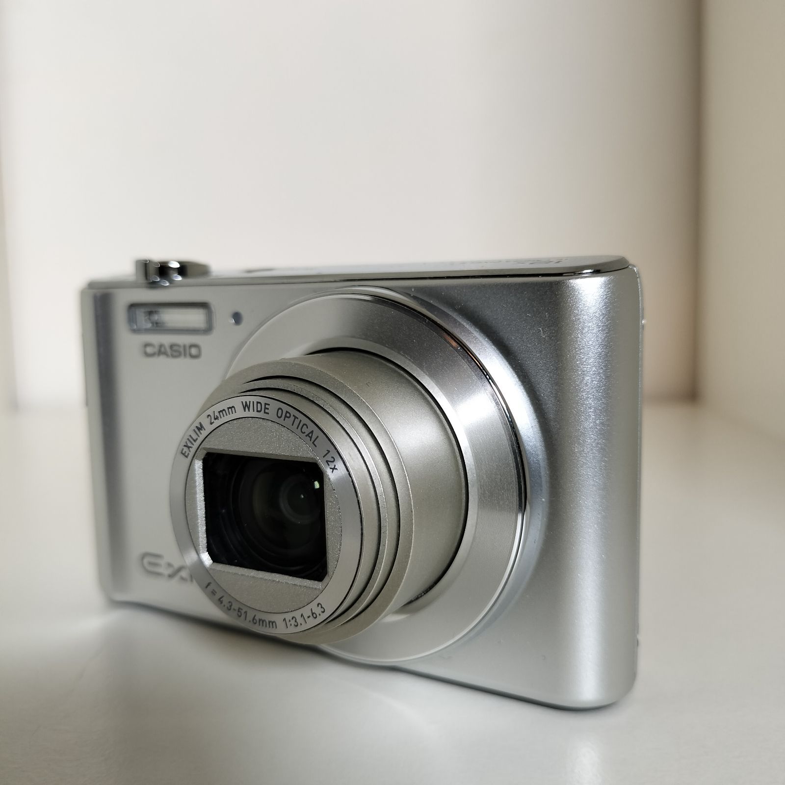 動作確認済】CASIO EXILIM EX-ZS240 シルバー デジカメ - メルカリ
