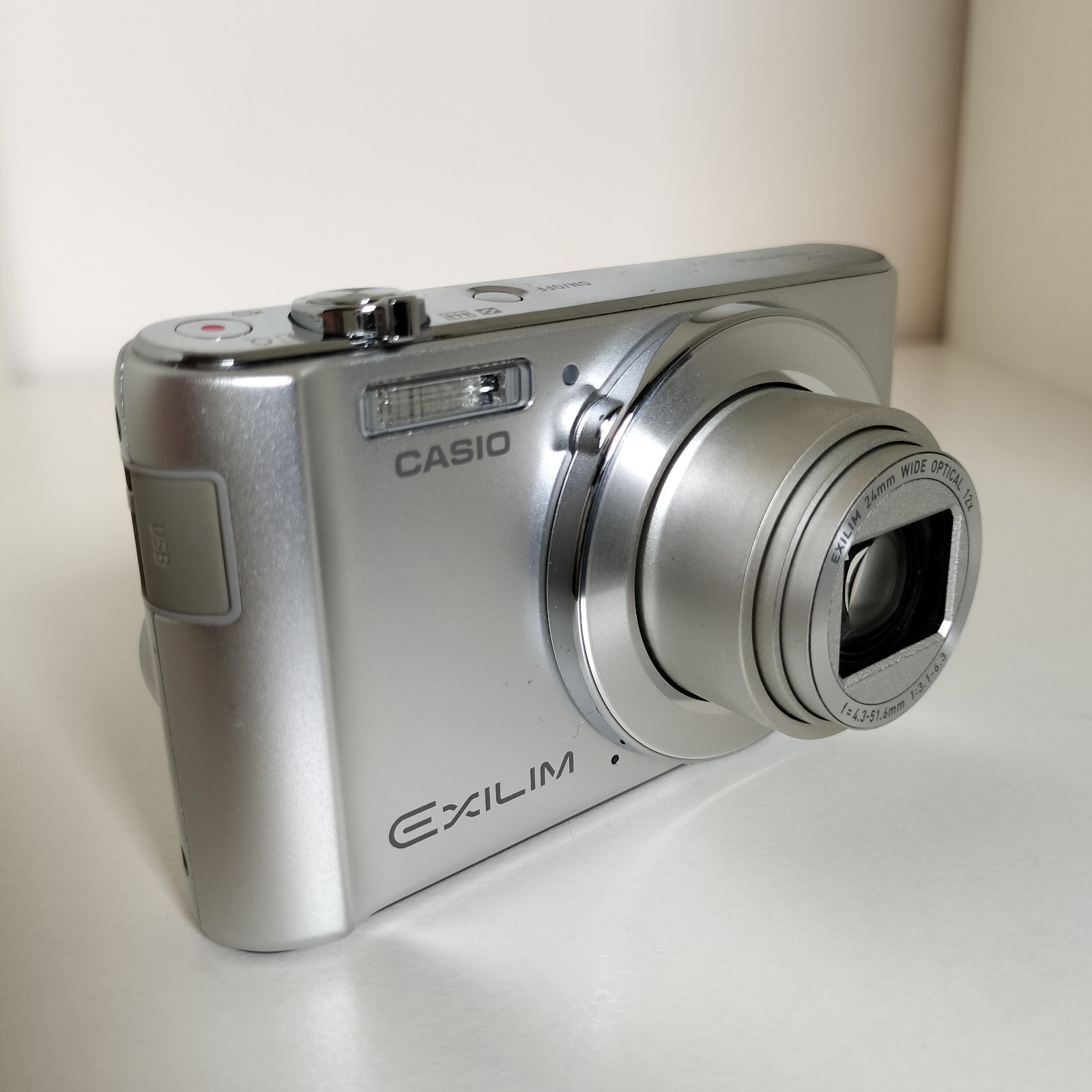 動作確認済】CASIO EXILIM EX-ZS240 シルバー デジカメ - メルカリ