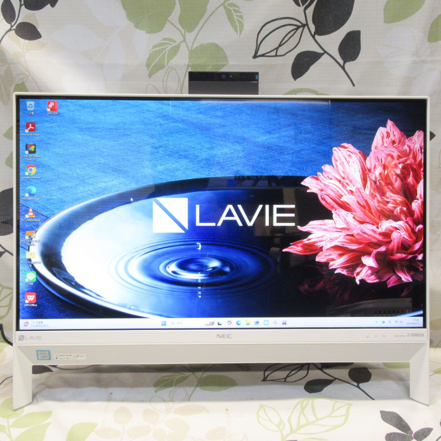 美品！NEC 一体型PC Win11 Corei5/8GB/新品SSD - メルカリ
