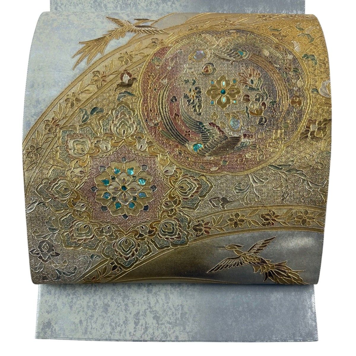【美品】袋帯　螺鈿雲母　宝相華　金色　お太鼓柄 美品】袋帯 螺鈿 宝相華 金色 お太鼓柄の通販はau PAY マーケット