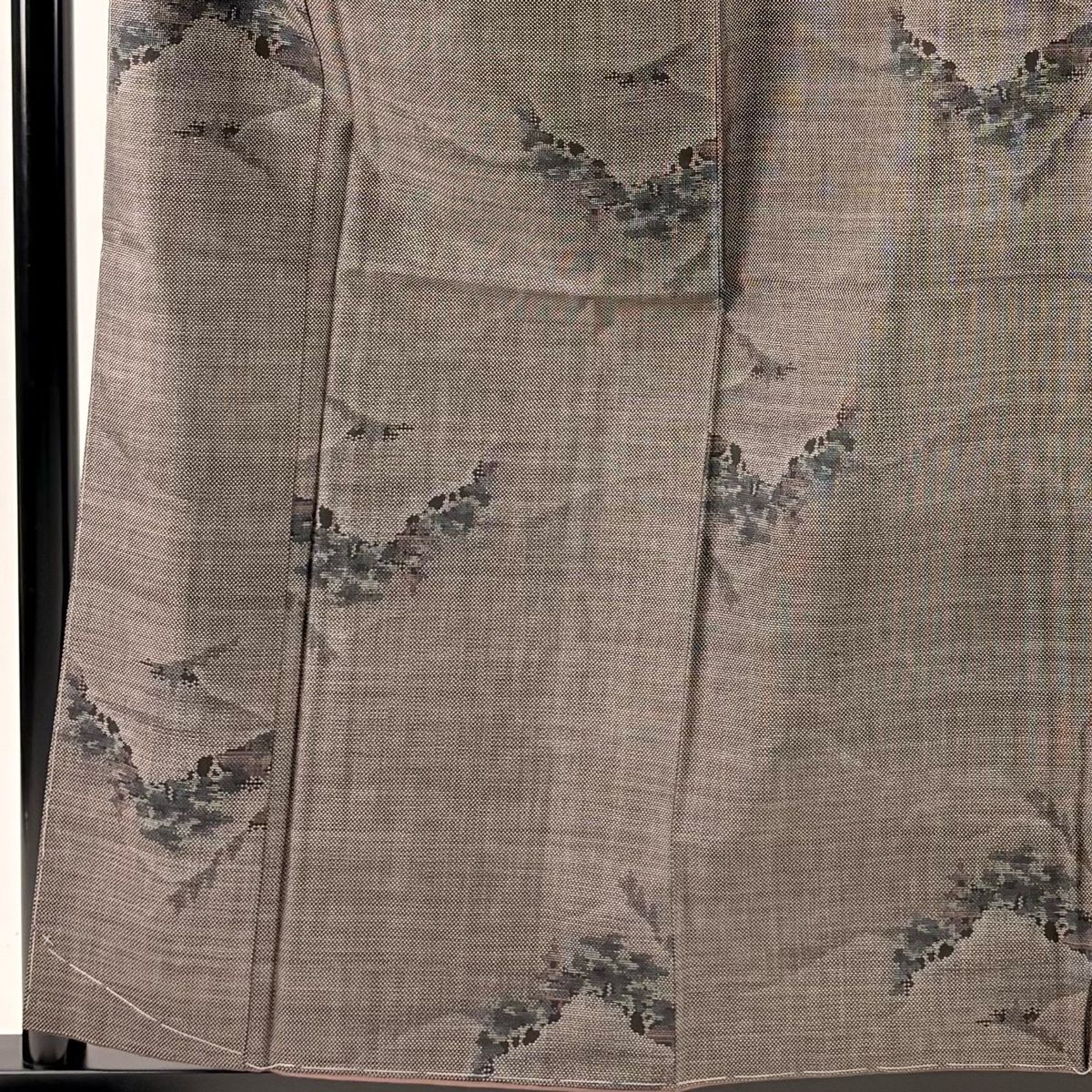 美品】 大島紬 身丈158.5cm 裄丈64.5cm M 袷 純泥染 証紙 樹木 山並み