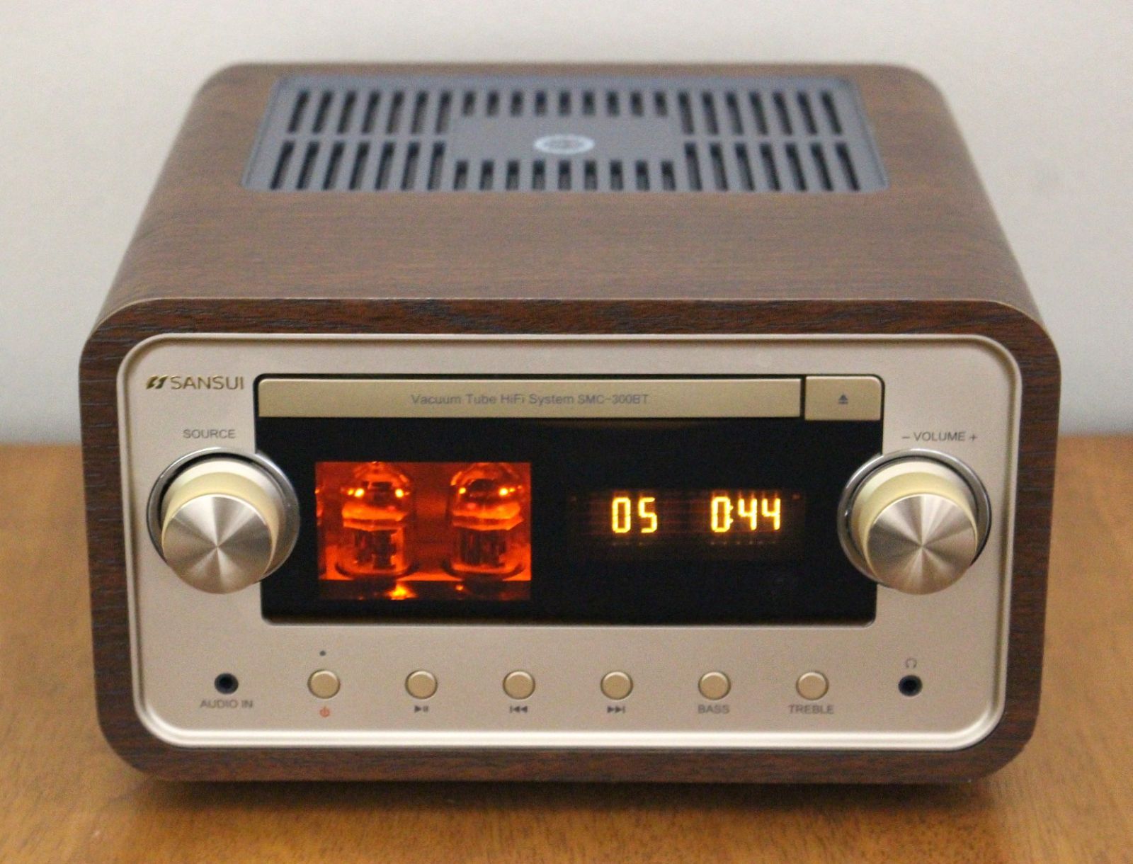 SANSUI真空管ハイブリッドアンプ搭載CD/BT/USBステレオシステムSMC
