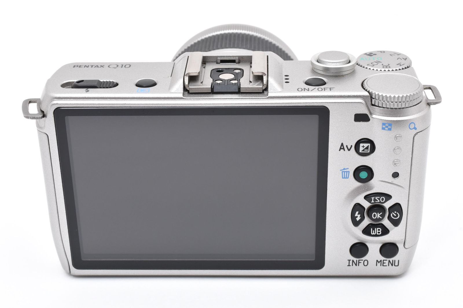 【極美品】PENTAX Q10 ズームレンズキット シルバー 付属品完備 ペンタックス ミラーレス PENTAX Q10 レンズキット シルバー 中古 新品