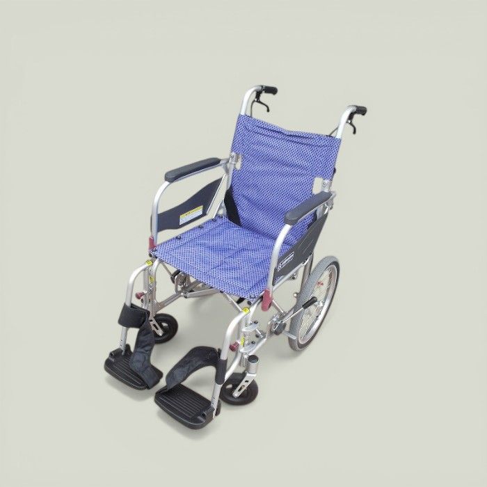 送料無料（一部地域を除く）カワムラ　自走式車椅子ふわりす+　KFP16-40SB ts-26-0413-11