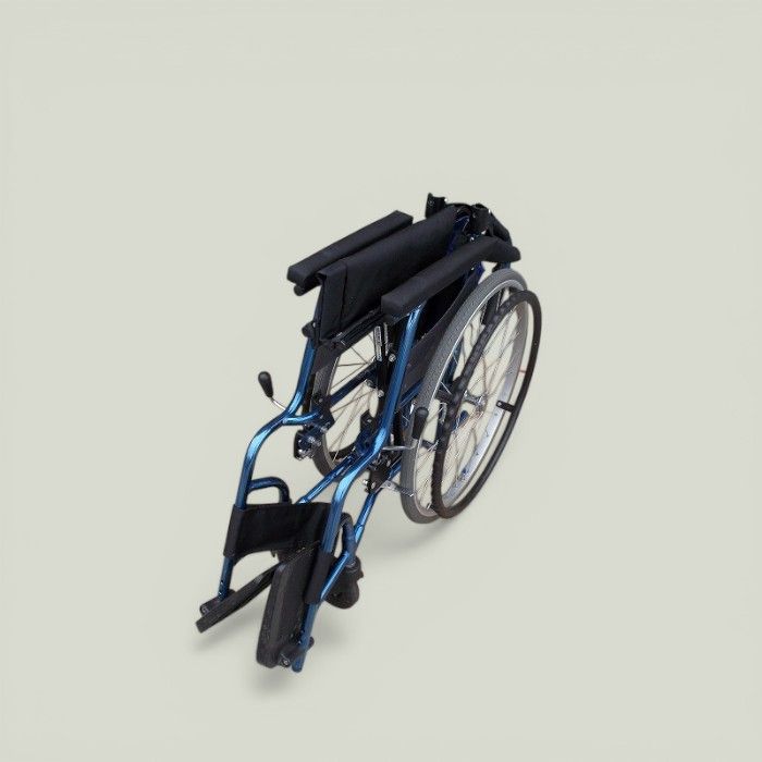 送料無料（一部地域を除く） ミキ　軽量車いす キャリカル 自走型 PMS-1BU      ts-26-0413-14 送料無料（一部地域を除く） ミキ 軽量車いす キャリカル 自走型 PMS