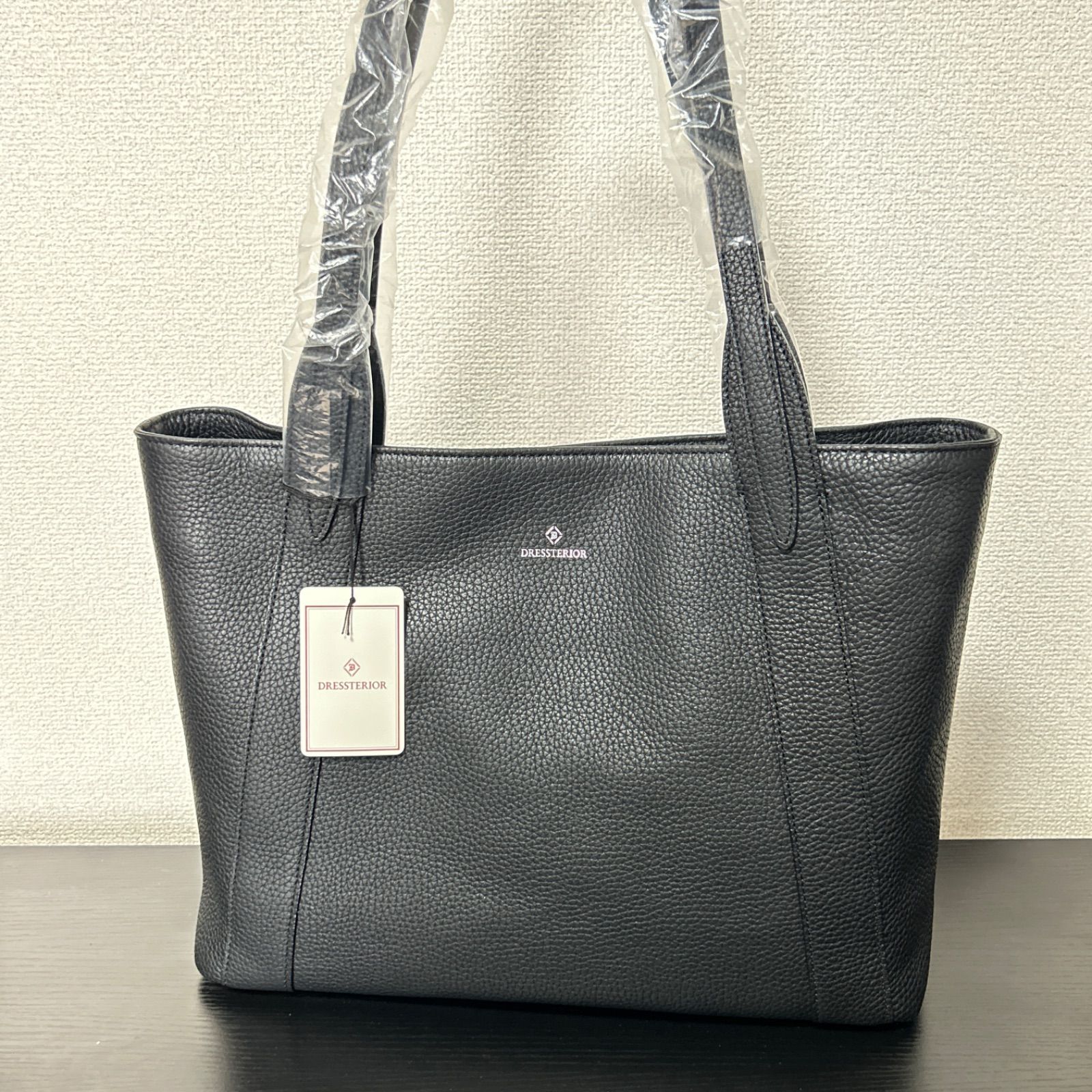 新品タグ付き】ドレステリア DRESSTERIORトートバッグ A4ジャスト牛革 