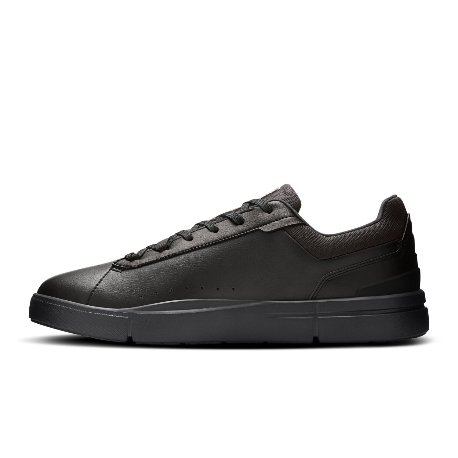 新品 [オン] THE ROGER Advantage Black | Black W7.5