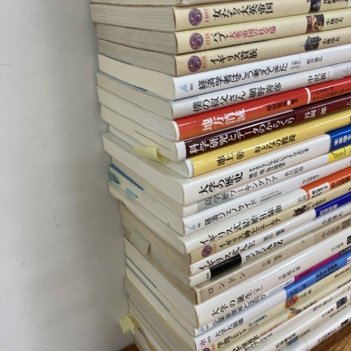 経営学、その他 古本 まとめ売り □01)【1点限り!】岩波・中公など学術新書まとめ売り約105冊大量セット