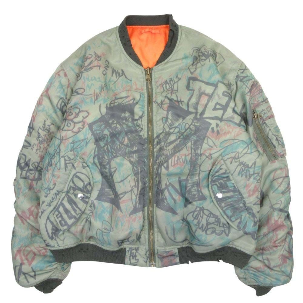 Mowalola のグラフィティプリント MA-1 ボンバージャケットです