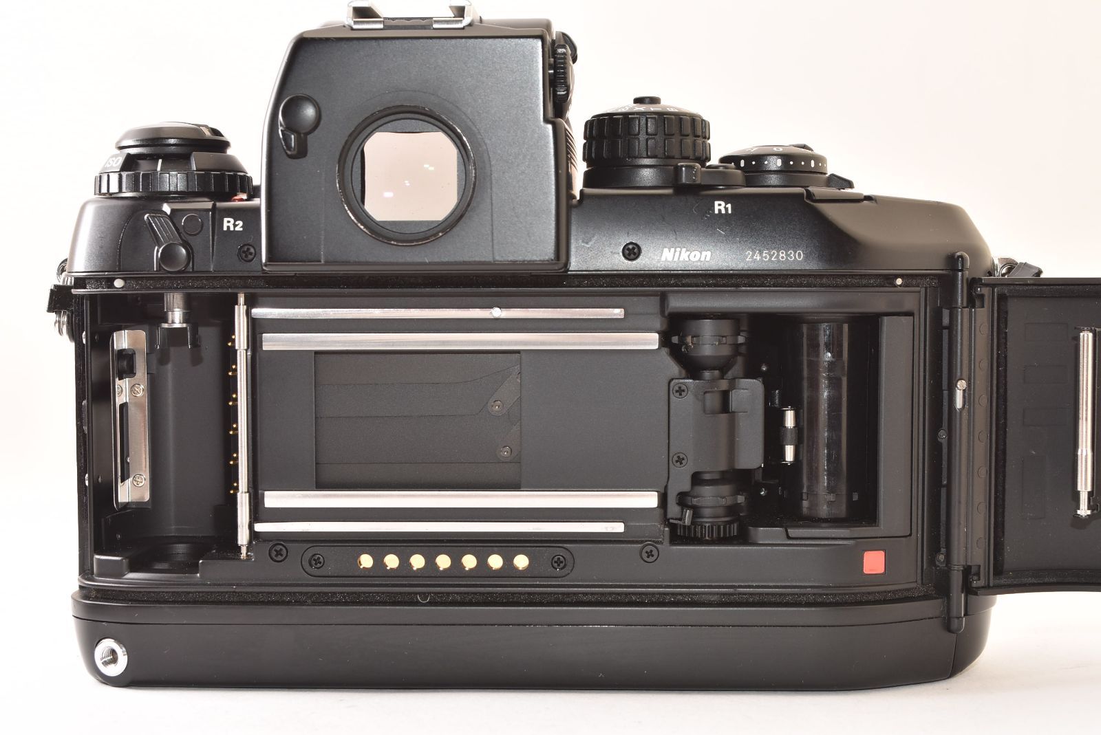 ☆ジャンク品☆ Nikon ニコン F4 ボディ AF フィルム一眼レフカメラ