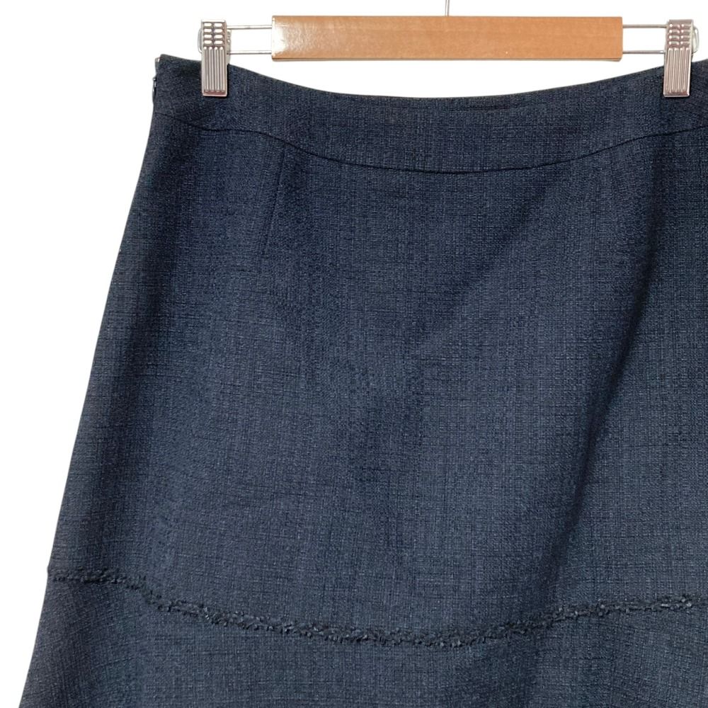 美品 TO BE CHIC トゥービーシック ツイード 2WAY ジャケット スカート セットアップ スーツ 大きいサイズ 46 ネイビー レディース 古着 中古 USED TO BE CHIC - 美品 TO BE CHIC トゥービーシック ツイード 2WAY