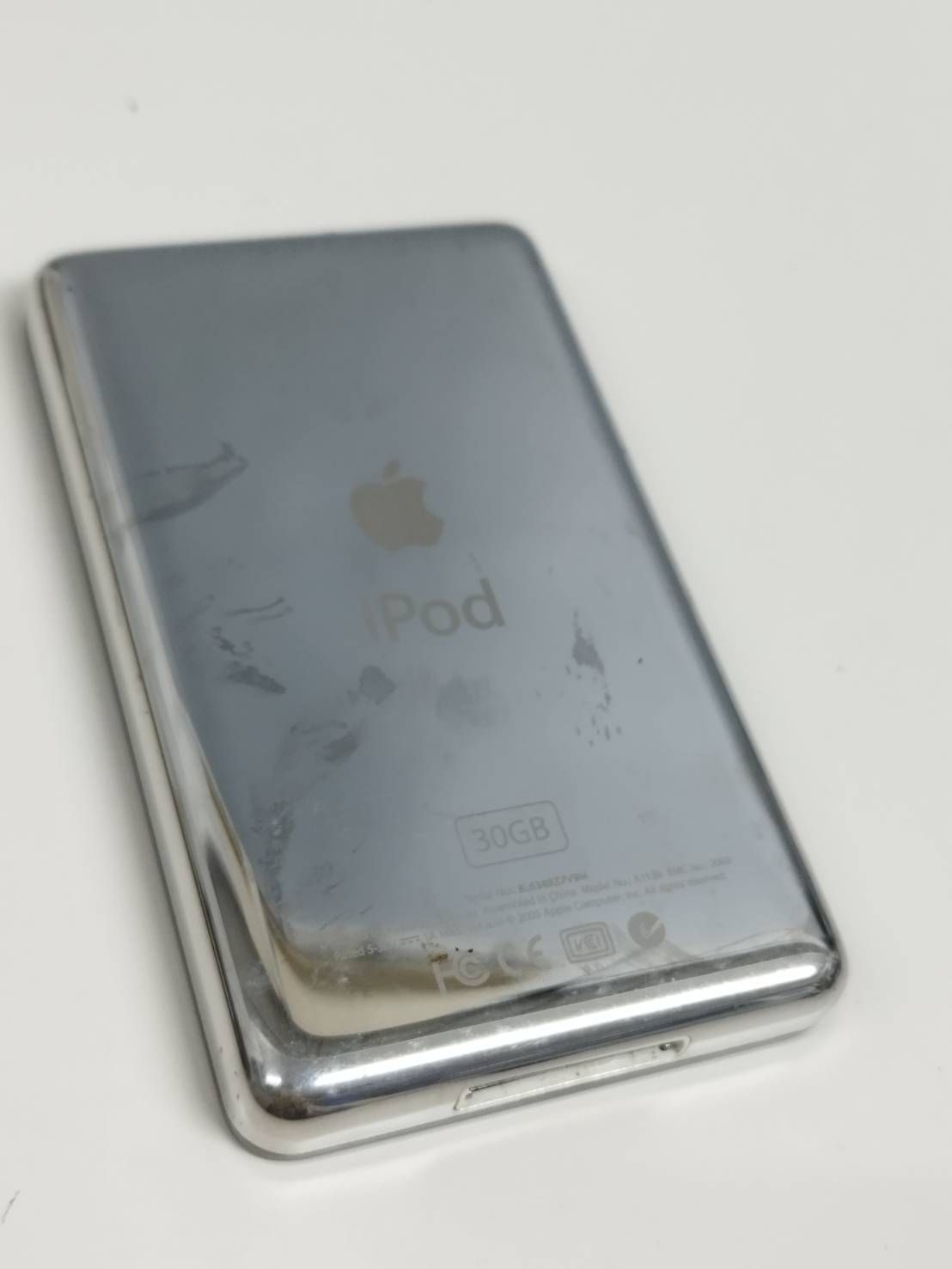ジャンク】Apple iPod classic 第5世代/A1136/30GB〈MA446J〉 - メルカリ