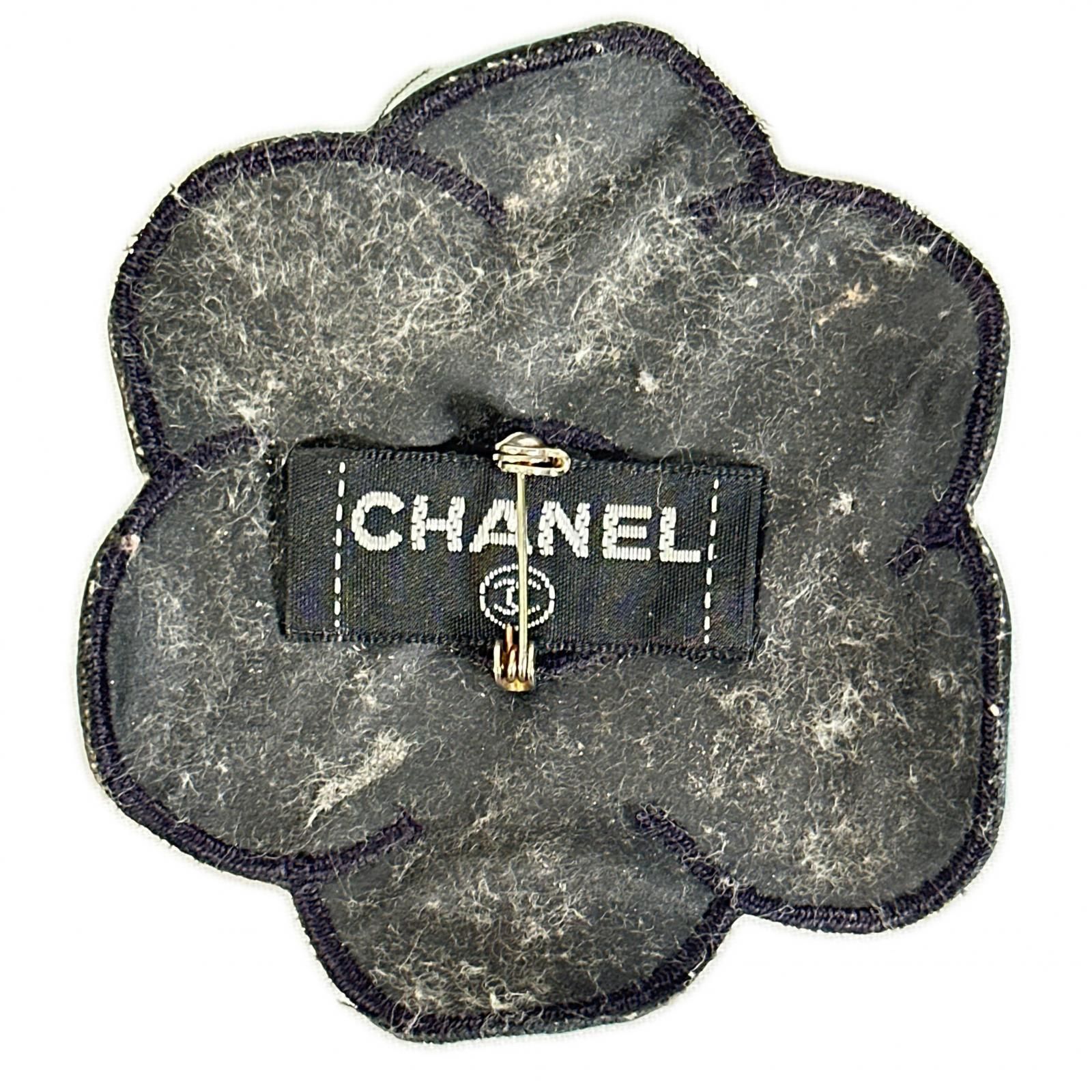 CHANEL シャネル A05260 ブローチ カメリアモチーフ ココマーク