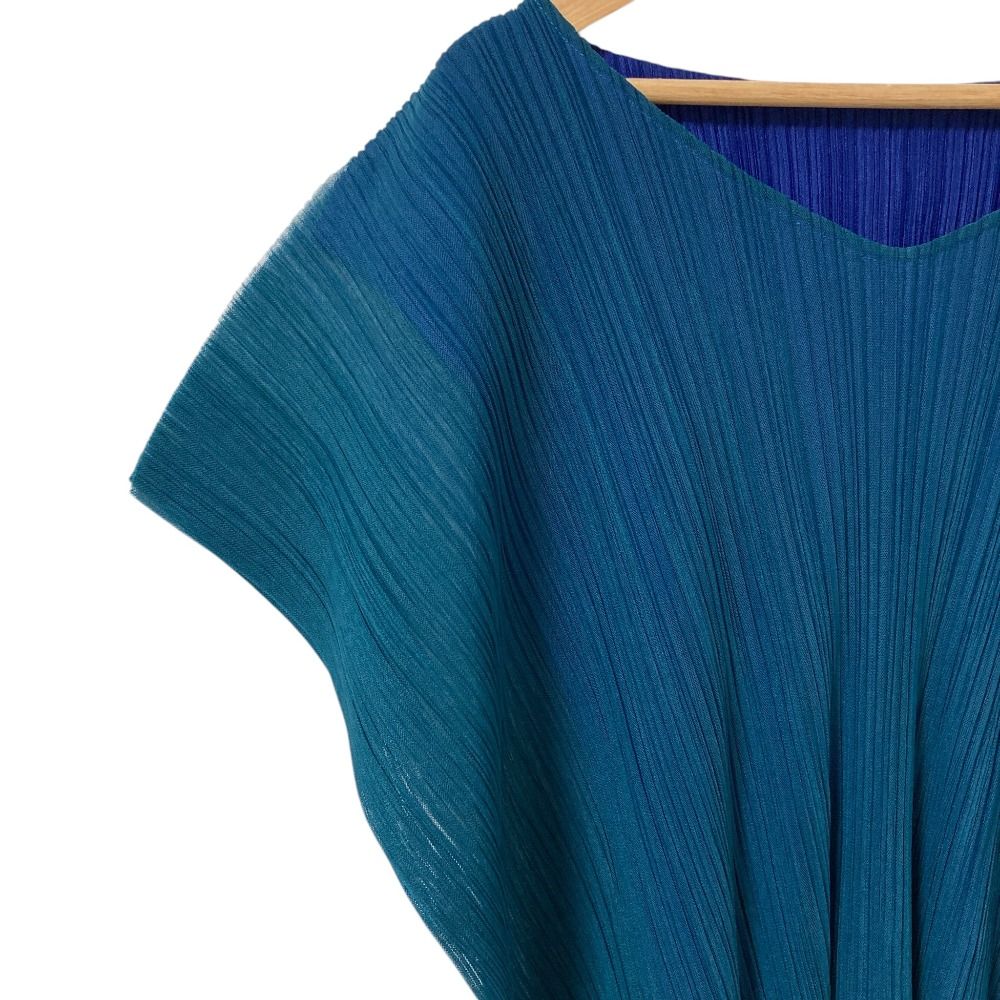 美品 PLEATS PLEASE ISSEY MIYAKE プリーツプリーズ イッセイミヤケ レイヤード カットソー PP43-JK615 サイズ3 グリーン ブルー レディース 古着 中古 USED 美品 PLEATS PLEASE ISSEY MIYAKE プリーツプリーズ イッセイミヤケ