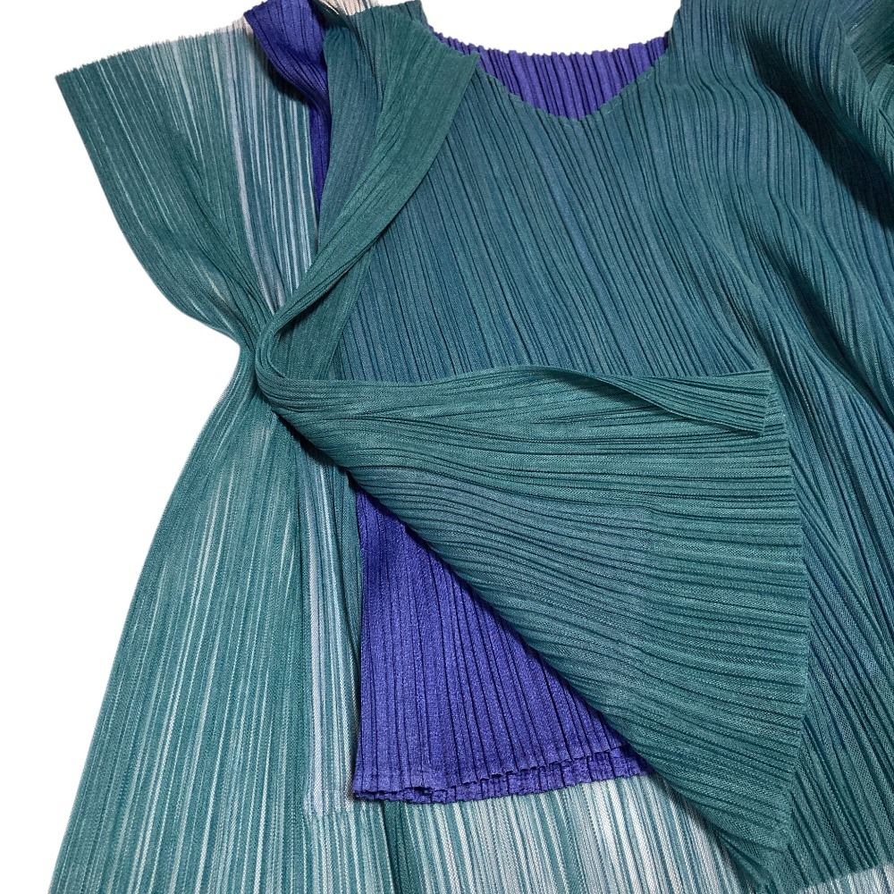 美品 PLEATS PLEASE ISSEY MIYAKE プリーツプリーズ イッセイミヤケ レイヤード カットソー PP43-JK615 サイズ3 グリーン ブルー レディース 古着 中古 USED 美品 PLEATS PLEASE ISSEY MIYAKE プリーツプリーズ イッセイミヤケ
