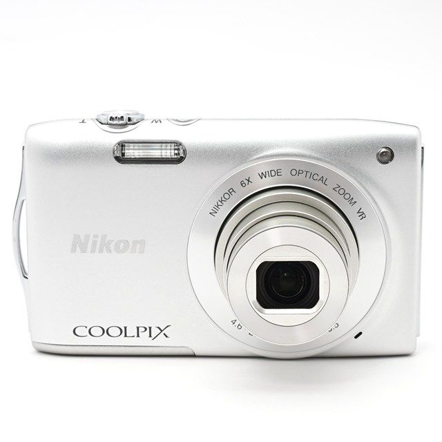 美品＞ Nikon COOLPIX S3300 クリスタルシルバー｜コンパクトデジタル