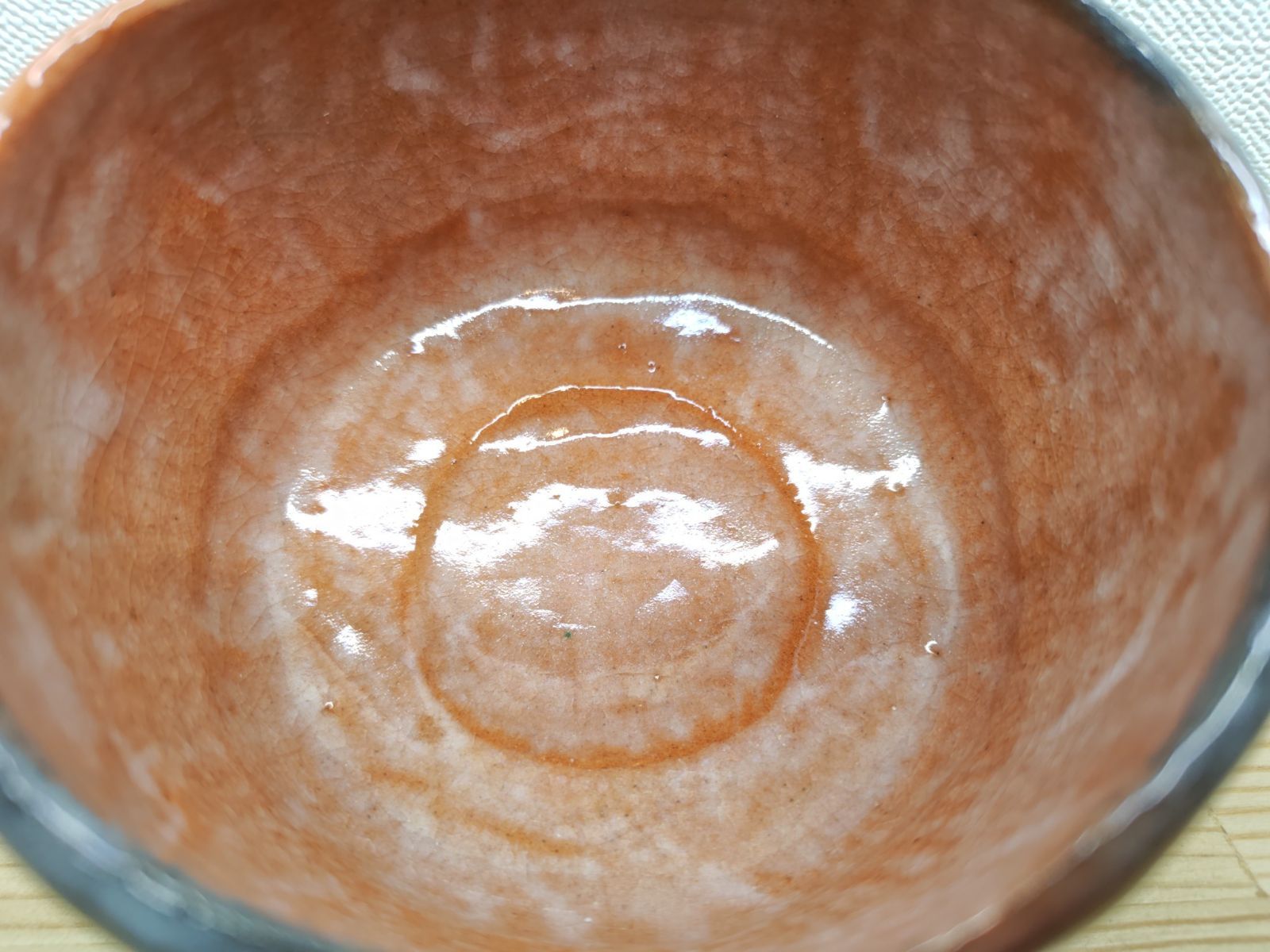 送料込【逢絢亭】茶道具 茶碗 楽焼 赤楽 ２代小川長楽 共箱入り 逢絢亭・中古品】茶道具 茶碗 楽焼 赤楽 2代目 小川長楽 共箱入り
