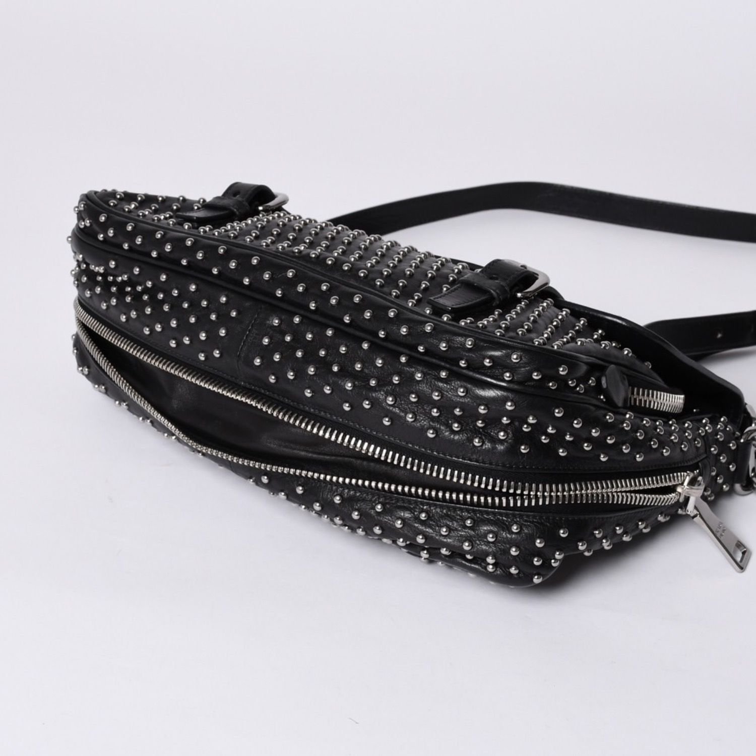PRADA プラダ スタッズ ミディアム BT861S ショルダーバッグ レザー 
