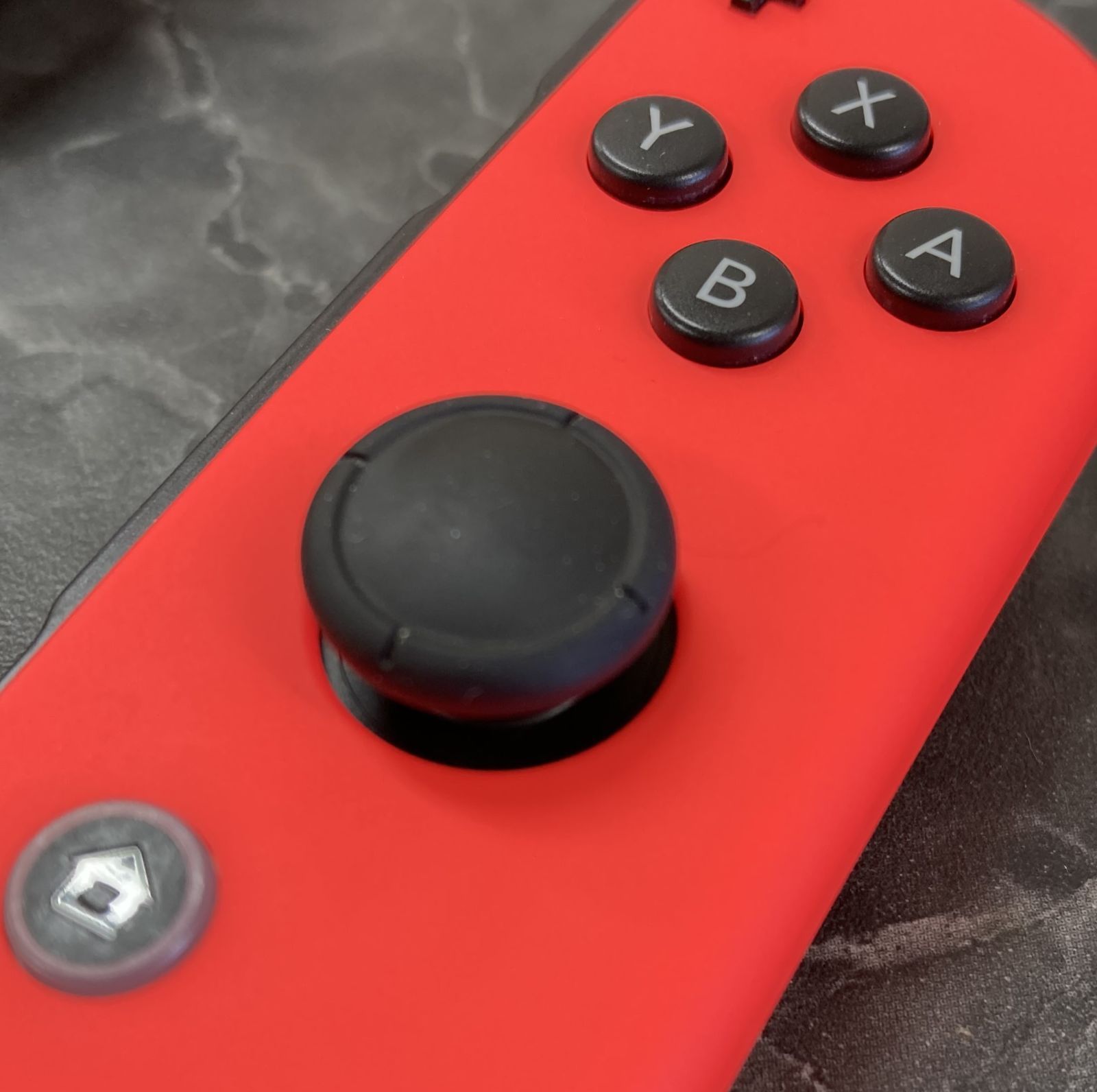 25. Nintendo Switch HAC-001 シリアルNo.XKJ10010884767 ※ダメージ