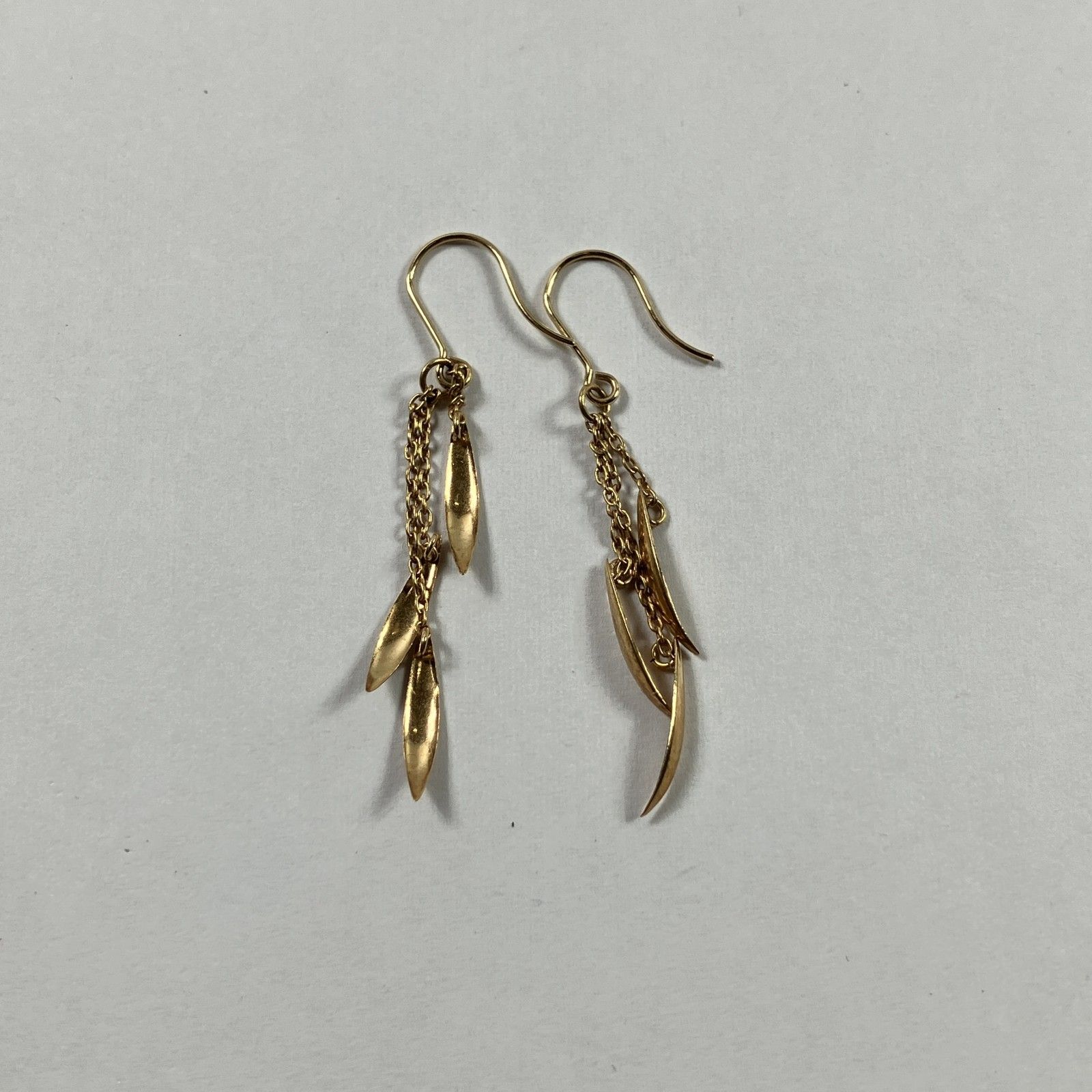 重*き様 K18ポスト　ゴールド フックピアス 両耳用 ☆ K18ポスト刻印 18金 ゴールド フックピアス 両耳ピアス デザイン
