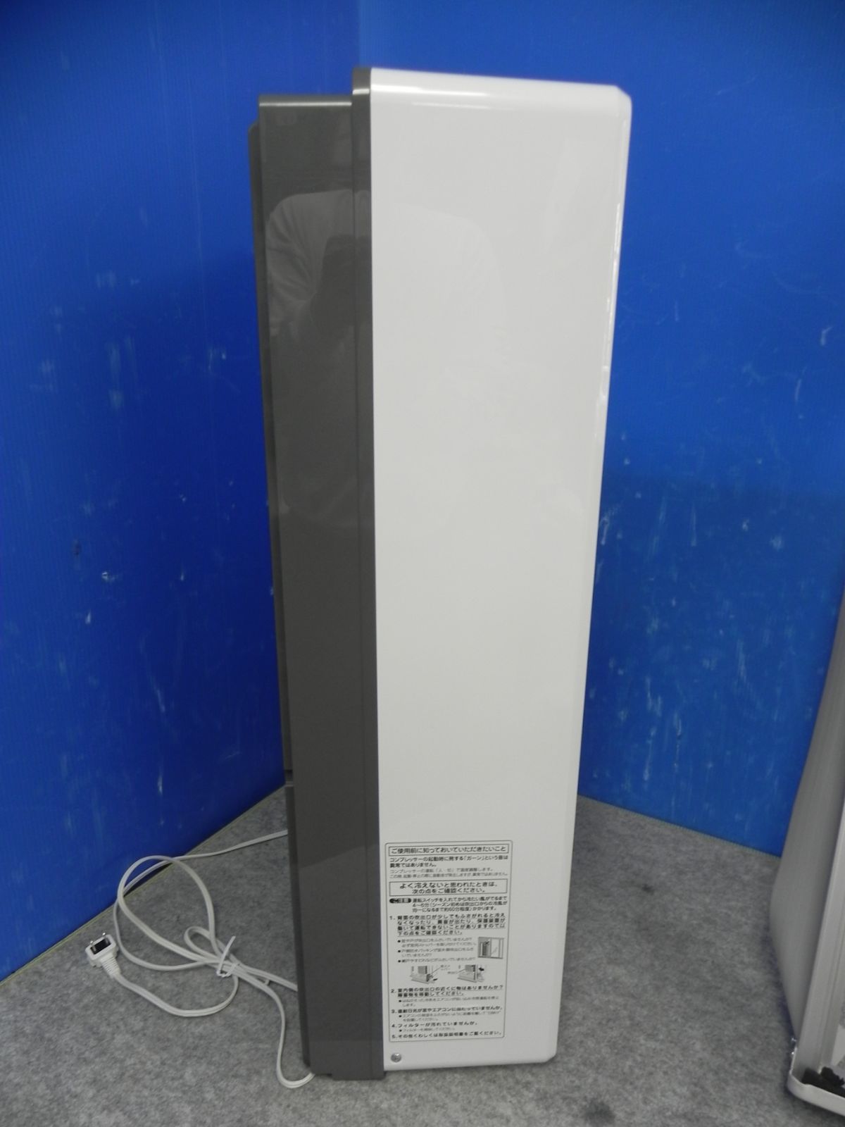 S512☆美品☆4-5回使用☆コイズミ 窓用エアコン KAW-1627 2024年製 