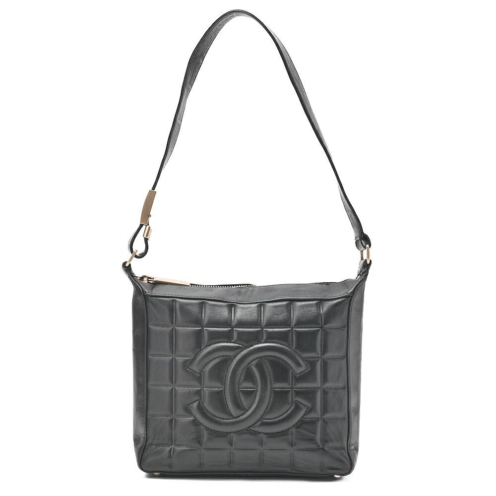 CHANEL チョコバー　ラムスキン　ハンドバッグ　ロゴ　ココマーク CHANEL（シャネル） チョコバー ココマーク ショルダーバッグ ワン