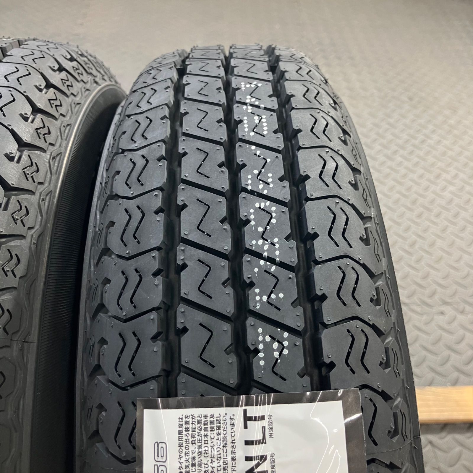 ダイハツ純正スチール！カスタムカラー！ヨコハマ SUPER VAN 356 145/80R12 80/78N LT新品タイヤ付き！ハイゼット、ピクシス、アトレーなど 26年製 新品タイヤ 145/80R12 80/78N LT ヨコハマ スーパーバン356(夏
