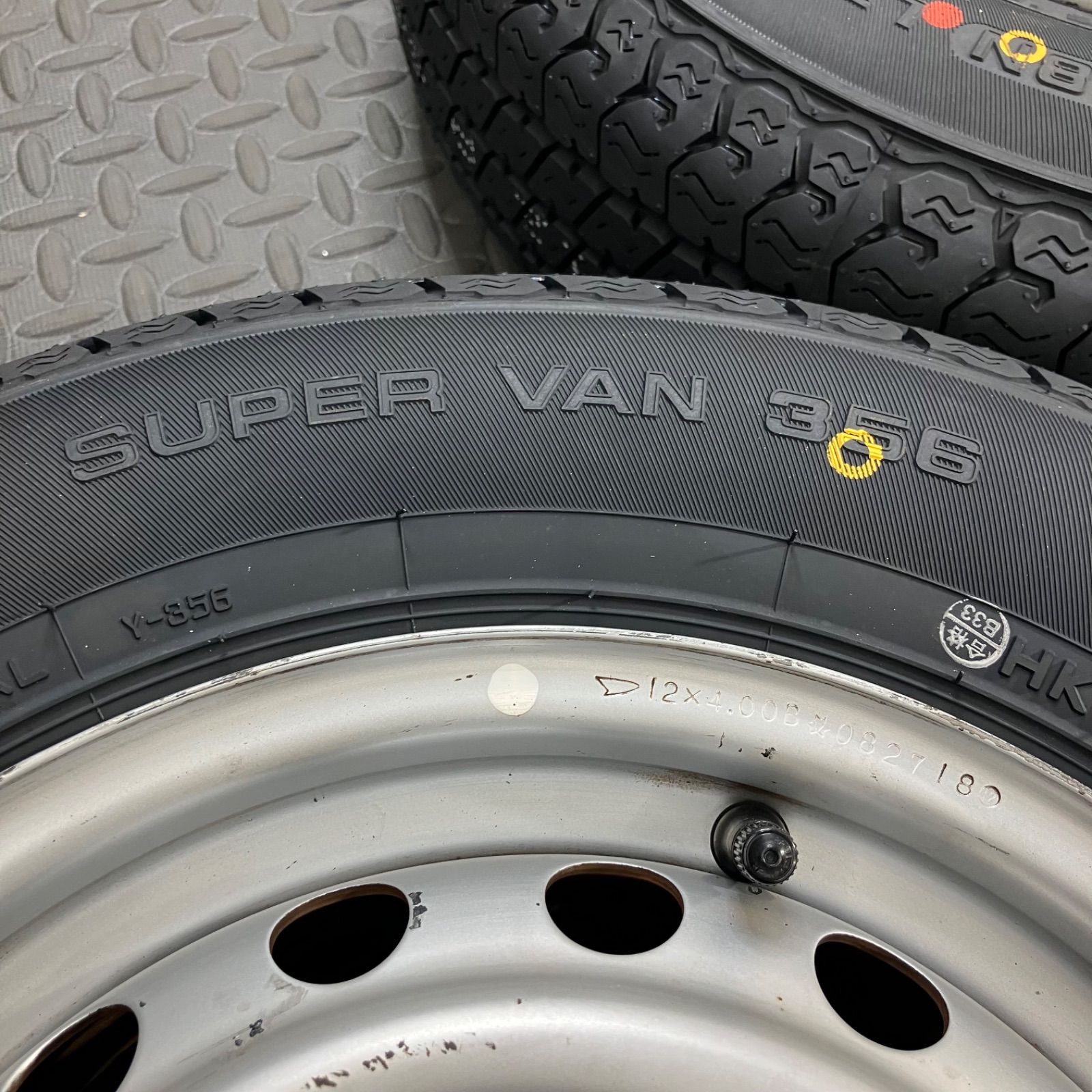 ダイハツ純正スチール！カスタムカラー！ヨコハマ SUPER VAN 356 145/80R12 80/78N LT新品タイヤ付き！ハイゼット、ピクシス、アトレーなど 26年製 新品タイヤ 145/80R12 80/78N LT ヨコハマ スーパーバン356(夏