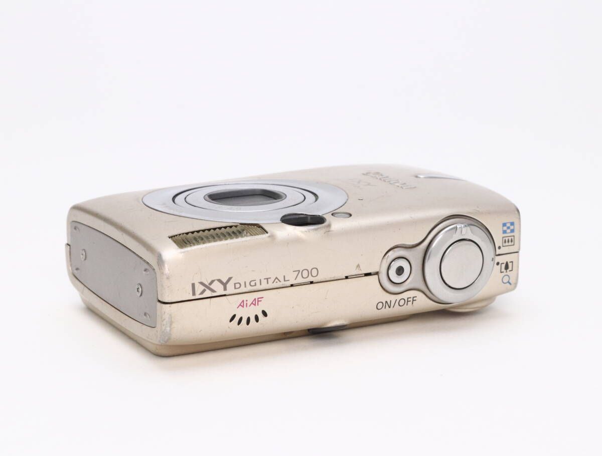 【美品】Canon IXYDigital700　デジタルカメラ サテンベージュ C (難あり) Canon キヤノン IXY DIGITAL 700 サテンベージュ 返品不可