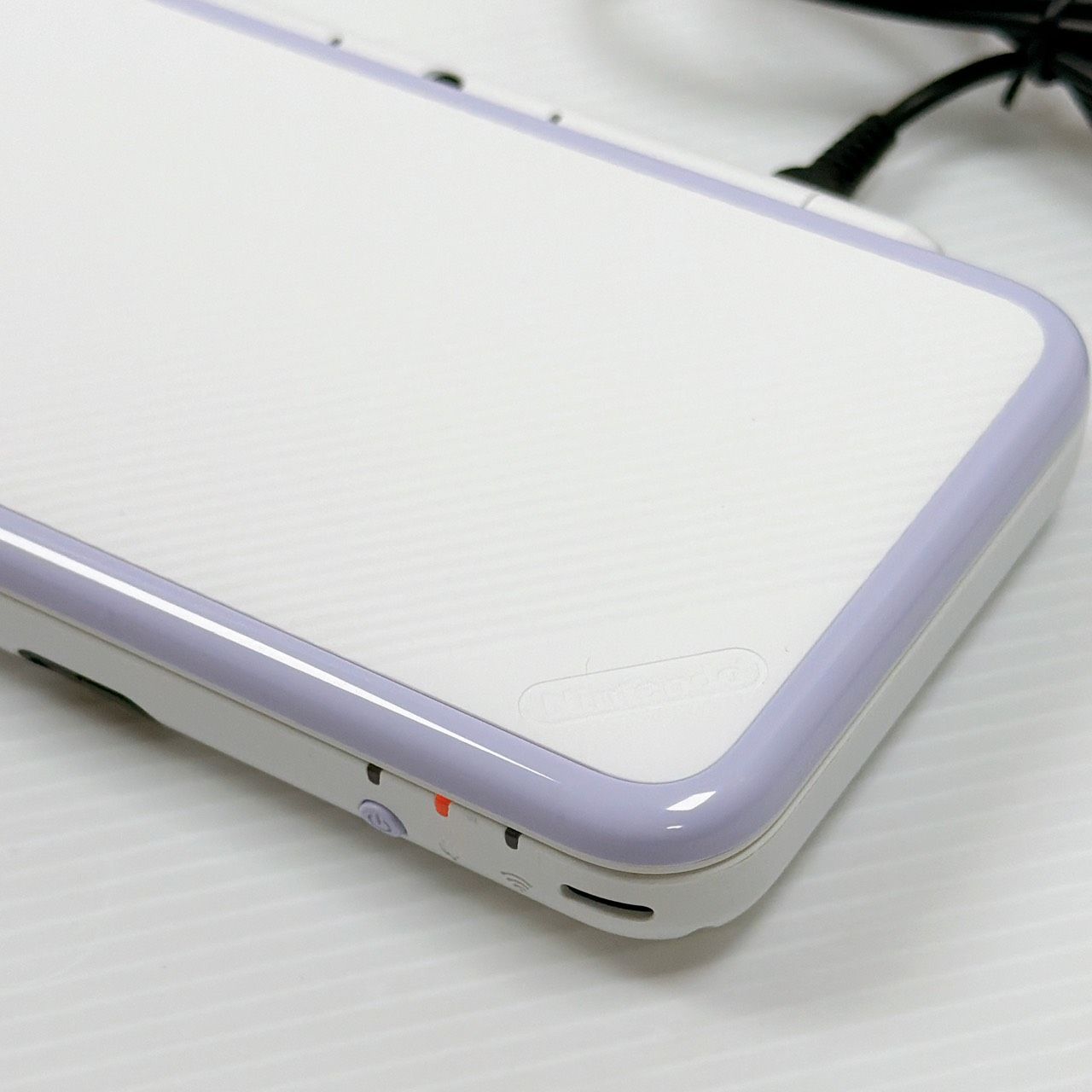 極美品 New ニンテンドー 2DSLL ホワイトラベンダー 遊べるセット 動作