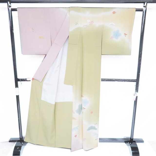 訪問着 着物 中古 正絹 袷 フォーマル 花の図 松 梅 菊 桜 苗色 御所染色 多色 金 身丈163cm 裄64cm L きもの北條 A1353-4 訪問着 着物 中古 正絹 袷 フォーマル 花の図 松 梅 菊 桜 苗色 御所