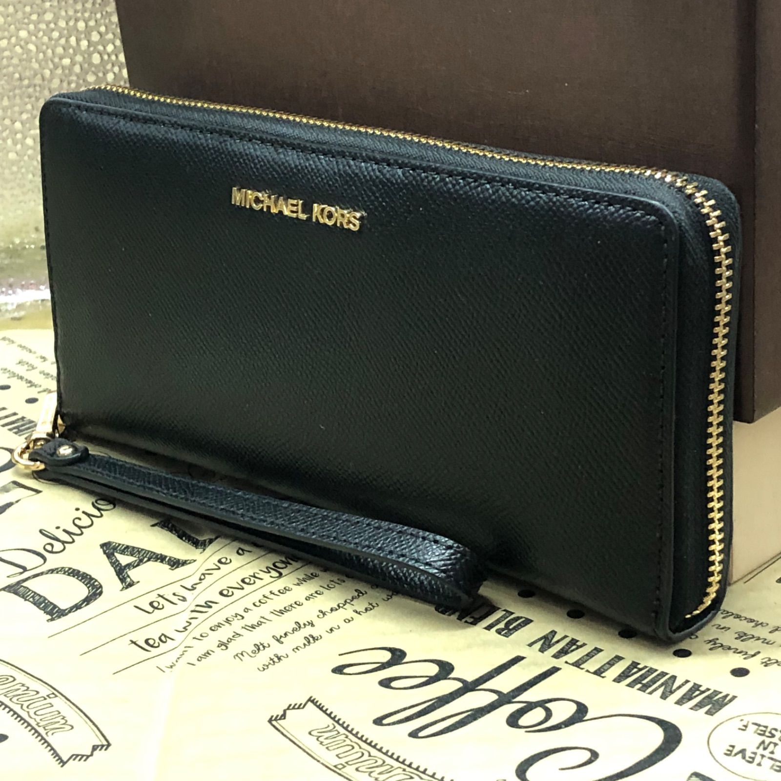 マイケル・コース ラウンド ファスナー ジップアップ 長財布 ブラック 