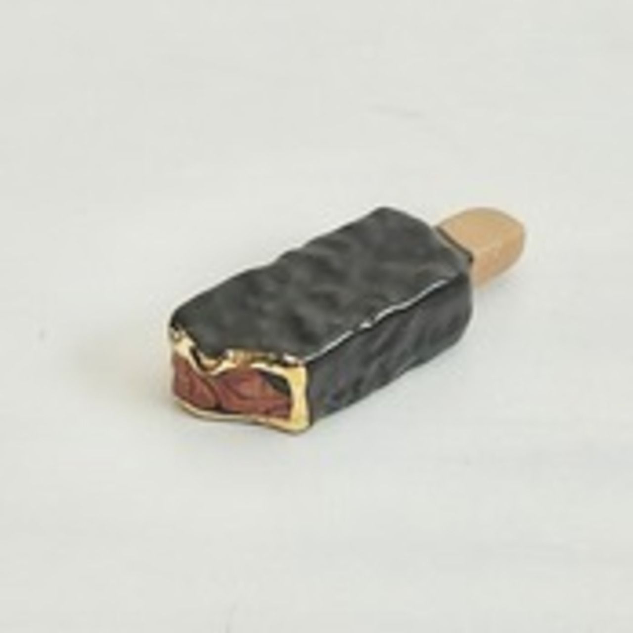 チョコレートへの情熱 フェーヴ フェーブ フランス製 ミニチュア 陶器