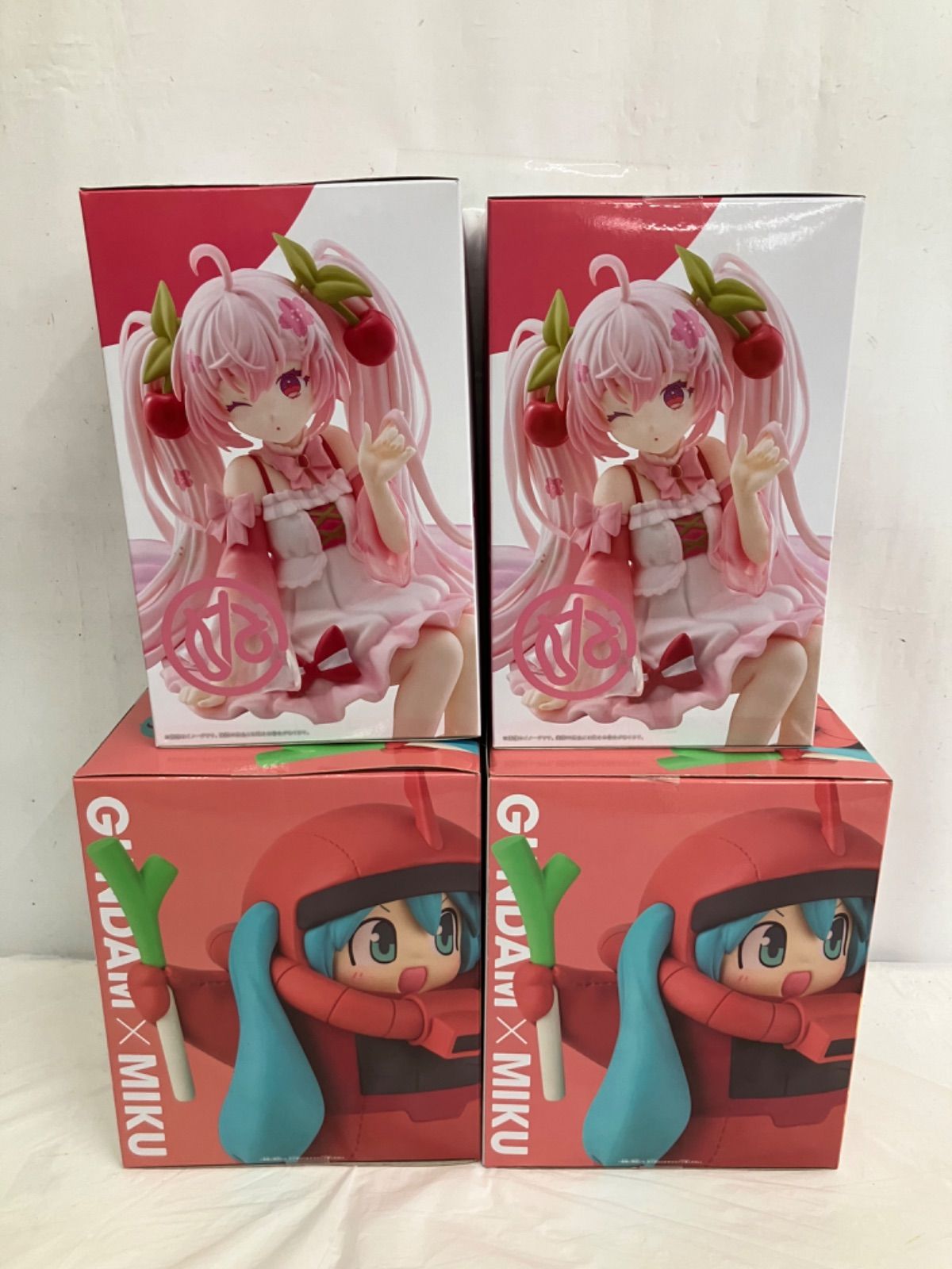 未開封 初音ミク桜ミク シャアザクぐるみ フィギュア 4個 LF4C81 f107