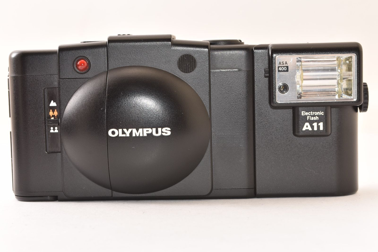 ☆ジャンク品☆ OLYMPUS オリンパス XA2 + A11 コンパクトフィルム