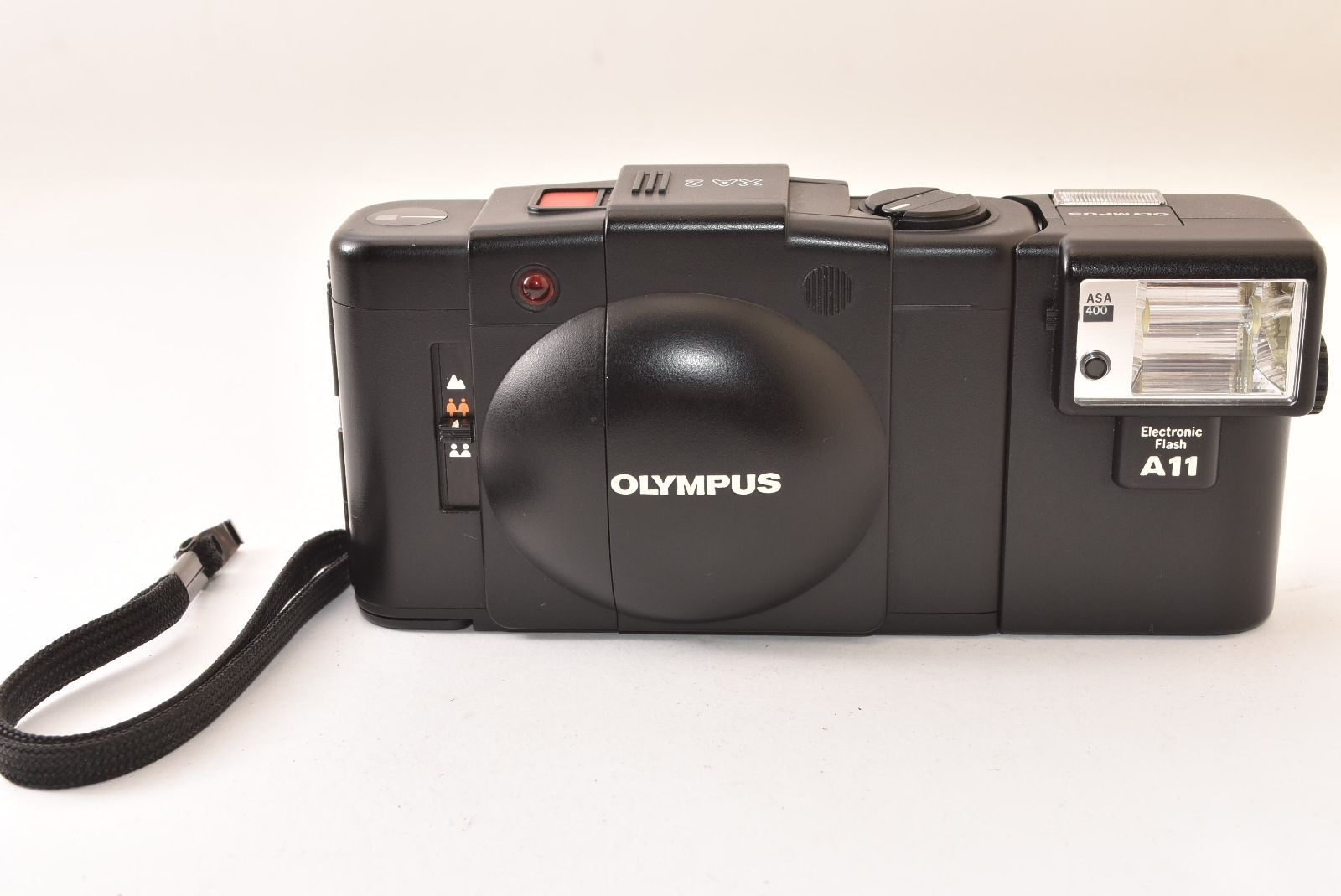 ☆ジャンク品☆ OLYMPUS オリンパス XA2 + A11 コンパクトフィルム
