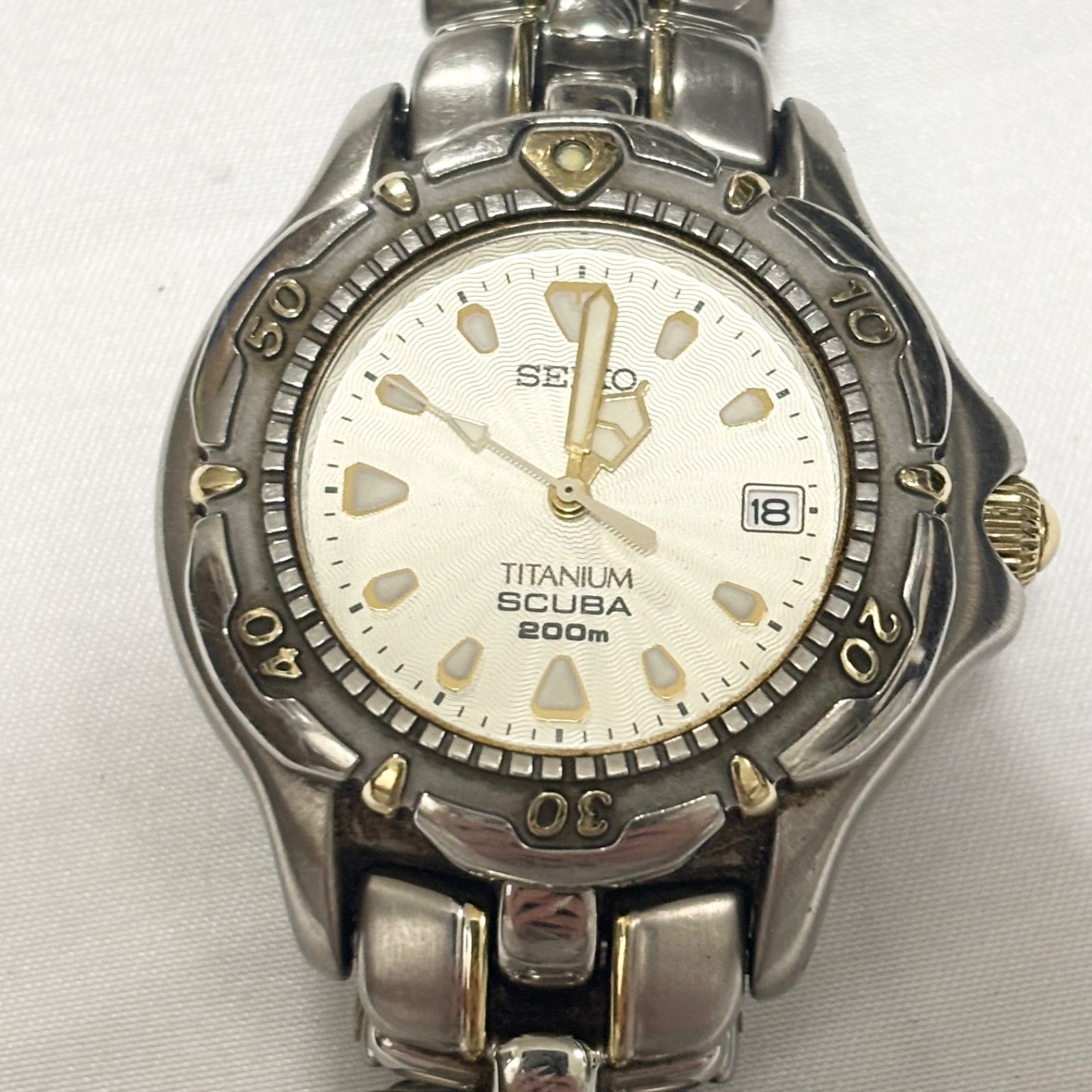 送料無料】SEIKO/セイコー/SCUBA/200m/TITANIUM/7N35-6120/チタニウム 