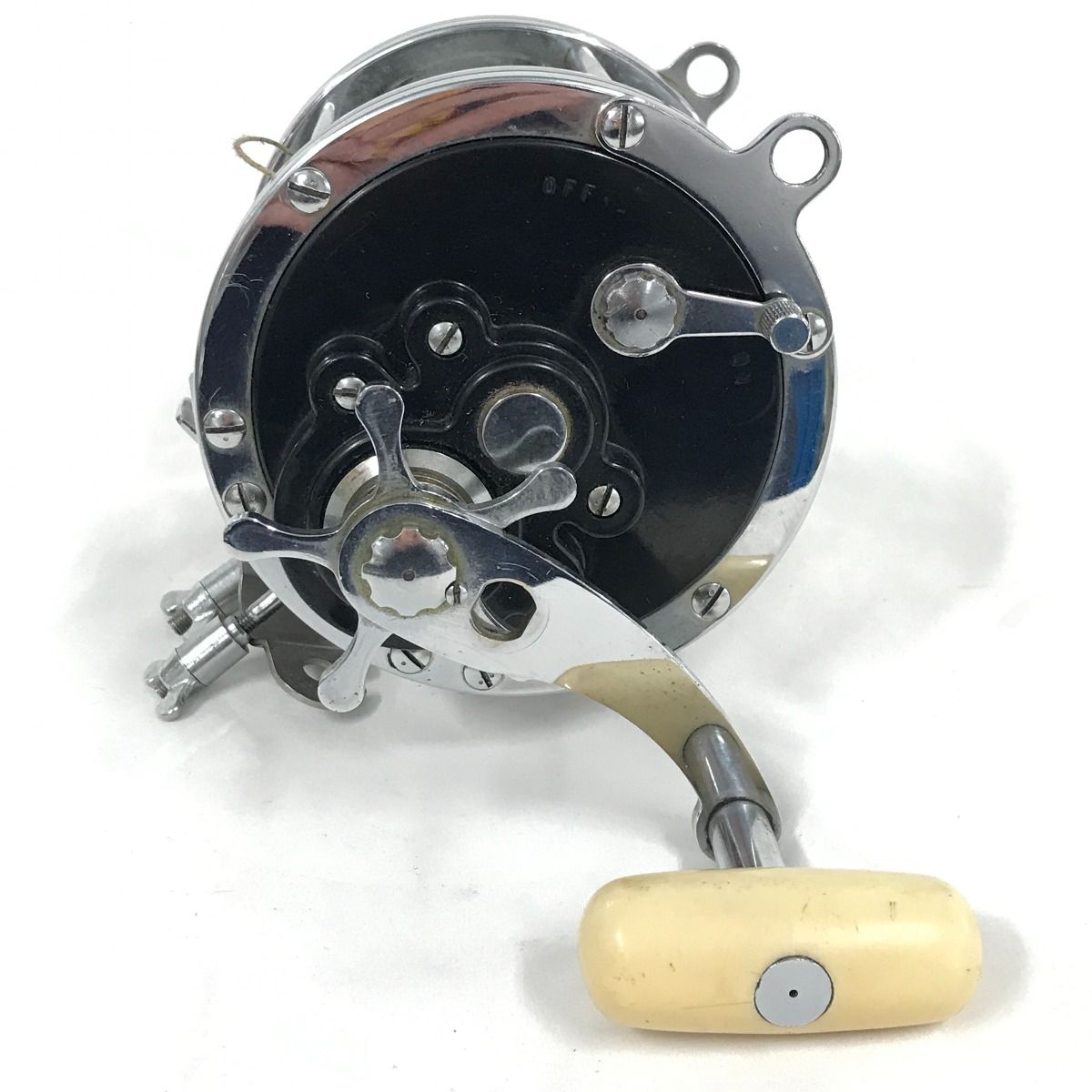 Daiwa ダイワ シーライン 800 両軸リール DAIWA ダイワ 両軸リール シーライン800 キズ・サビ有 - メルカリ